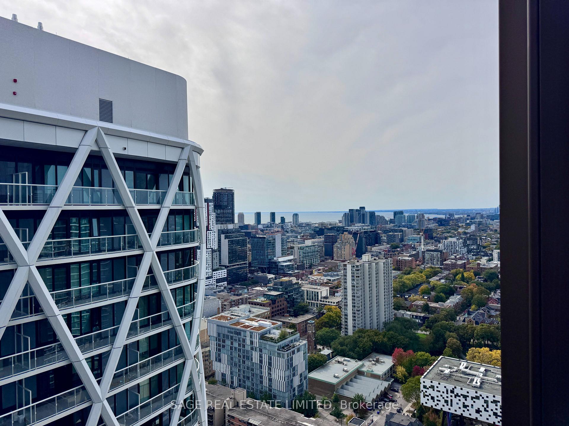 Photo 20 of Unit 3505, 238 Simcoe Street, Toronto, Kensington-Chinatown — HOMEH