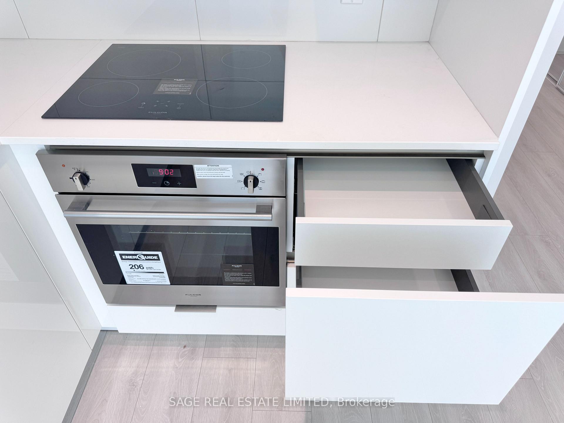 Photo 21 of Unit 3505, 238 Simcoe Street, Toronto, Kensington-Chinatown — HOMEH