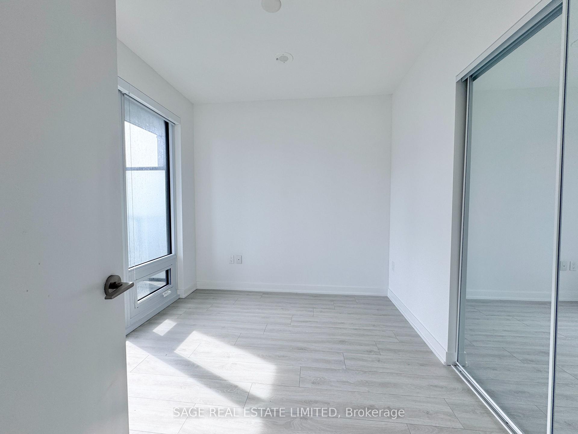 Photo 38 of Unit 3505, 238 Simcoe Street, Toronto, Kensington-Chinatown — HOMEH