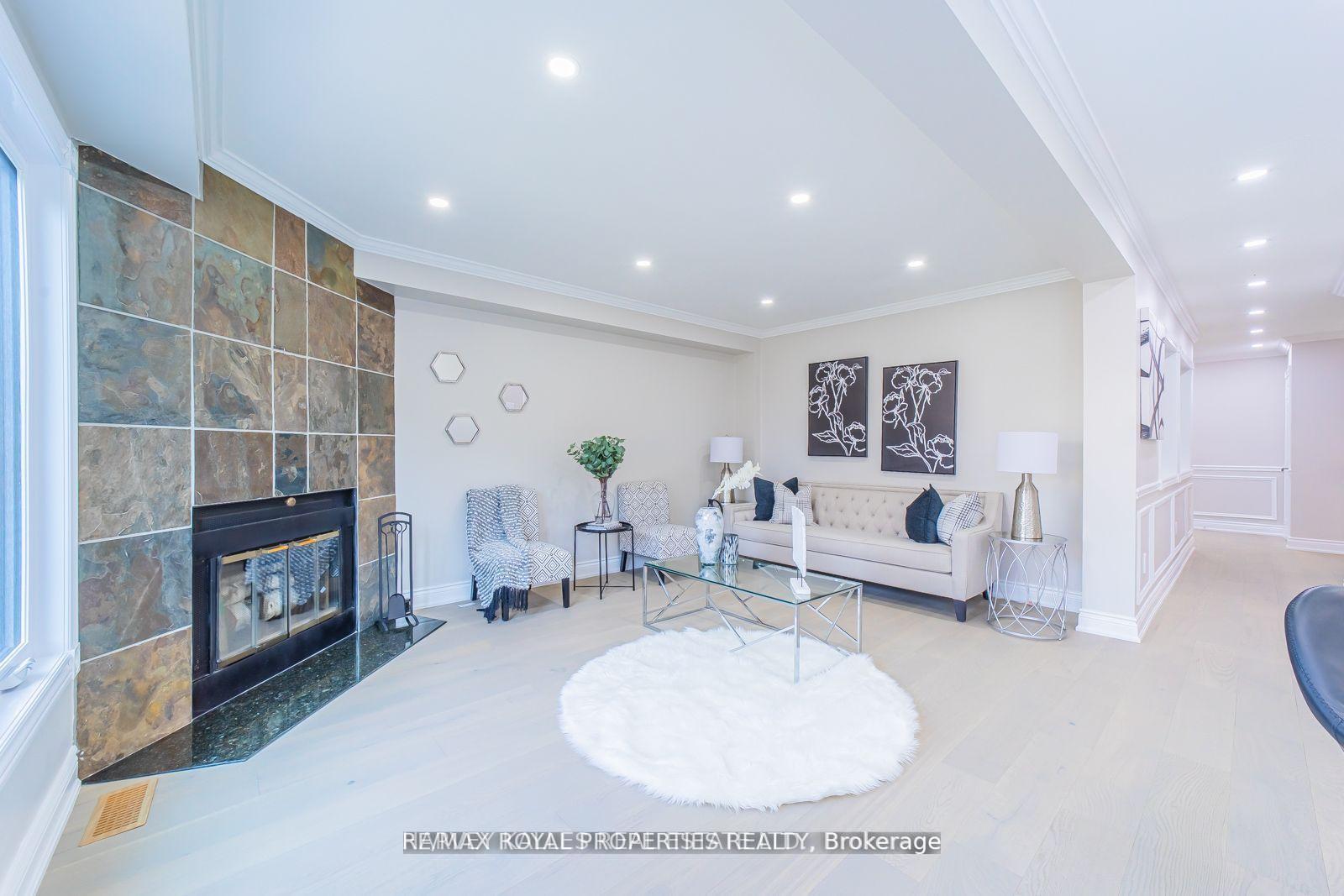 Photo 8 of 1639 Middleton Street S, Pickering, Brock Ridge — HOMEH
