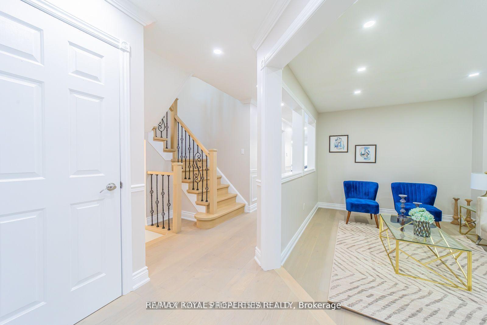 Photo 15 of 1639 Middleton Street S, Pickering, Brock Ridge — HOMEH