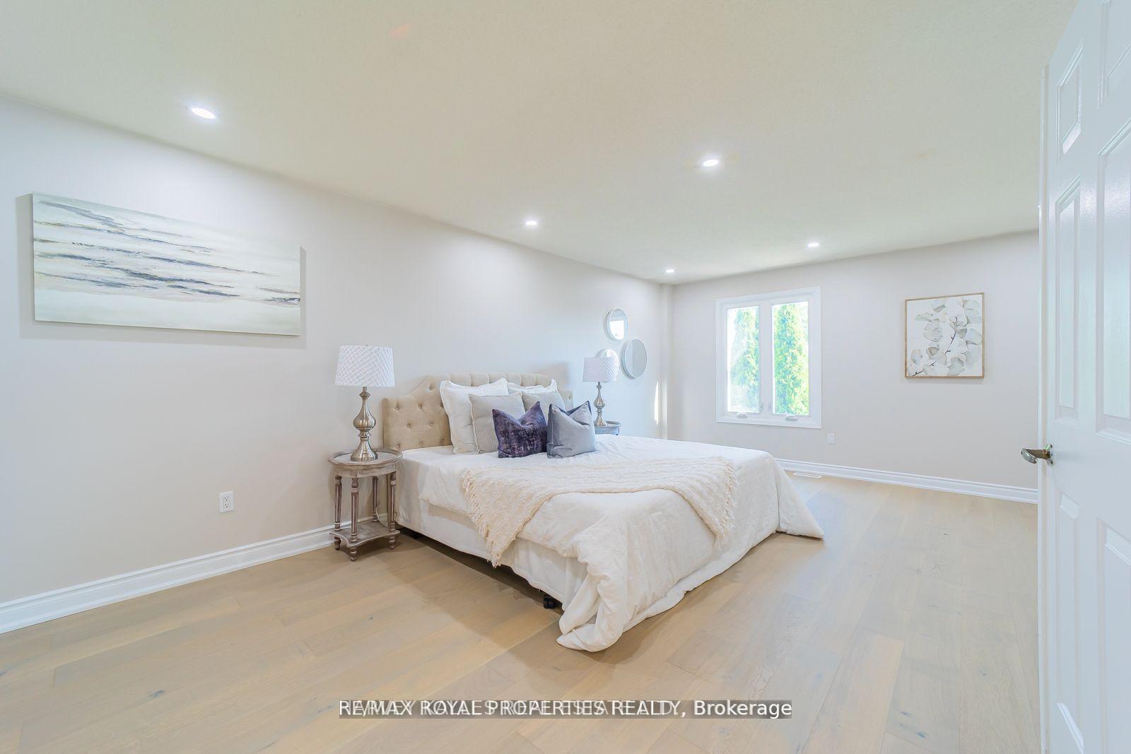 Photo 20 of 1639 Middleton Street S, Pickering, Brock Ridge — HOMEH