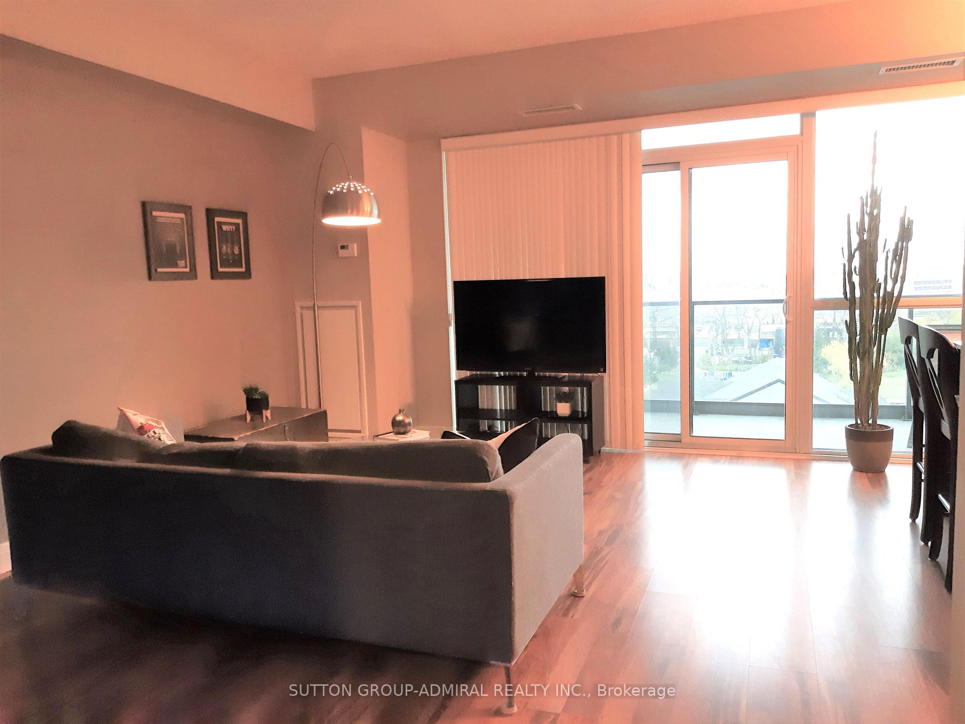 Photo 13 of Unit 726, 35 Brian Peck Crescent, Toronto, Thorncliffe Park — HOMEH