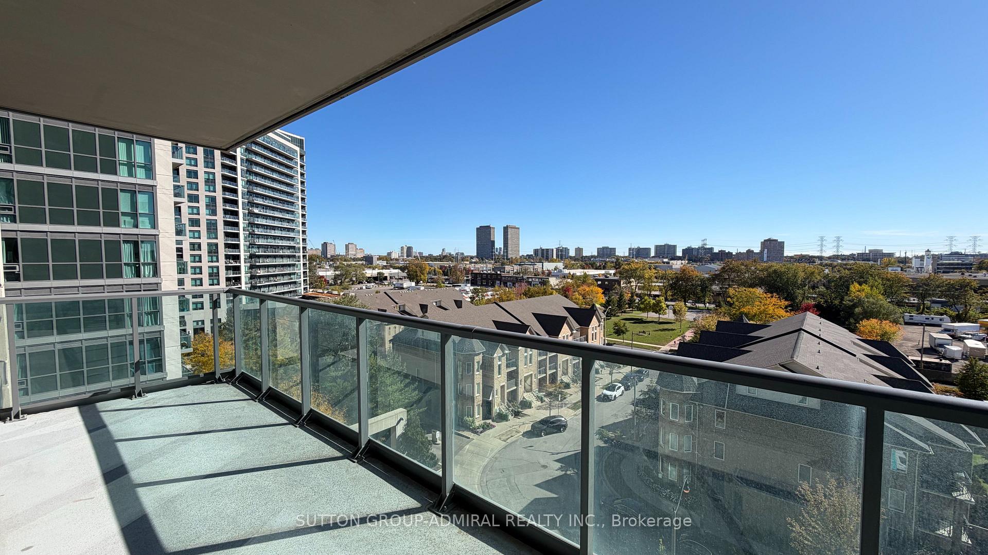 Photo 18 of Unit 726, 35 Brian Peck Crescent, Toronto, Thorncliffe Park — HOMEH