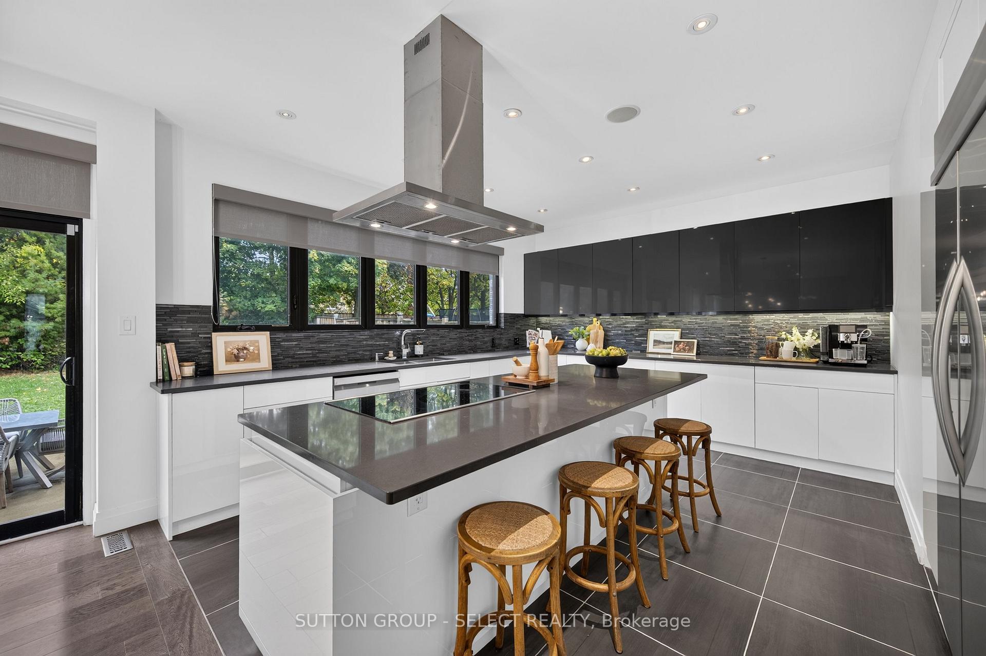 Photo 12 of 744 Hickorystick Key, London, North R — HOMEH