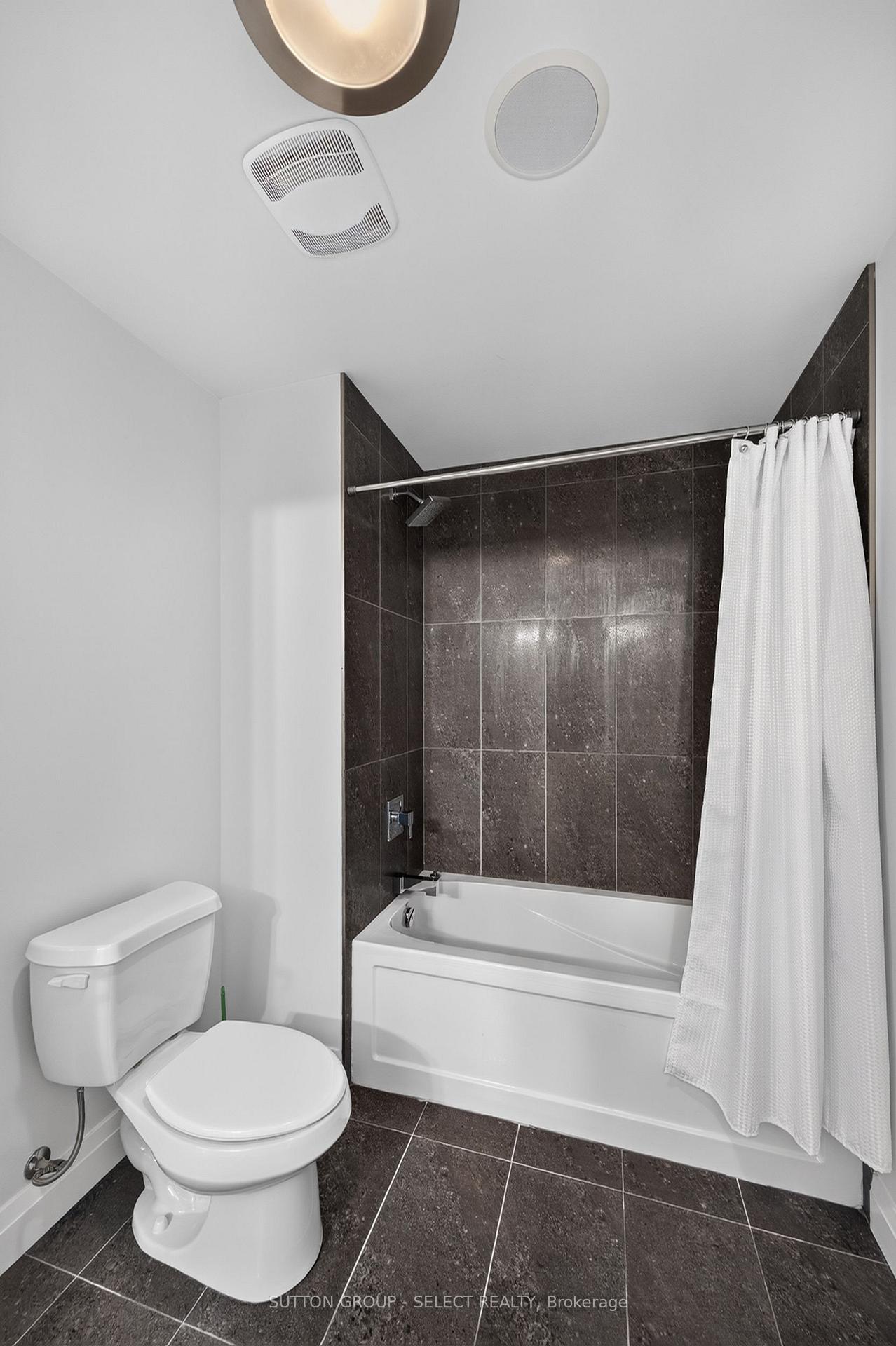 Photo 31 of 744 Hickorystick Key, London, North R — HOMEH