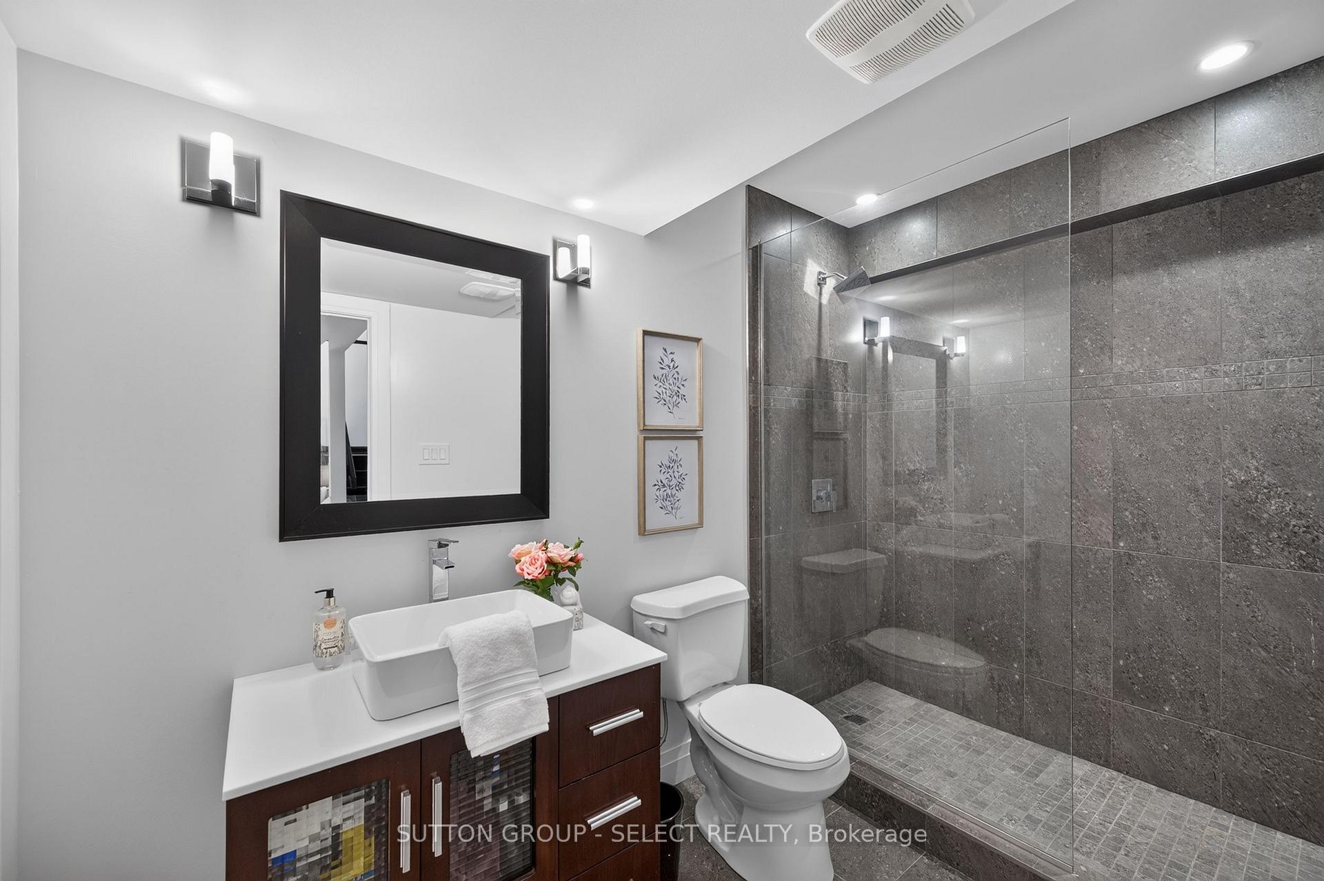 Photo 39 of 744 Hickorystick Key, London, North R — HOMEH