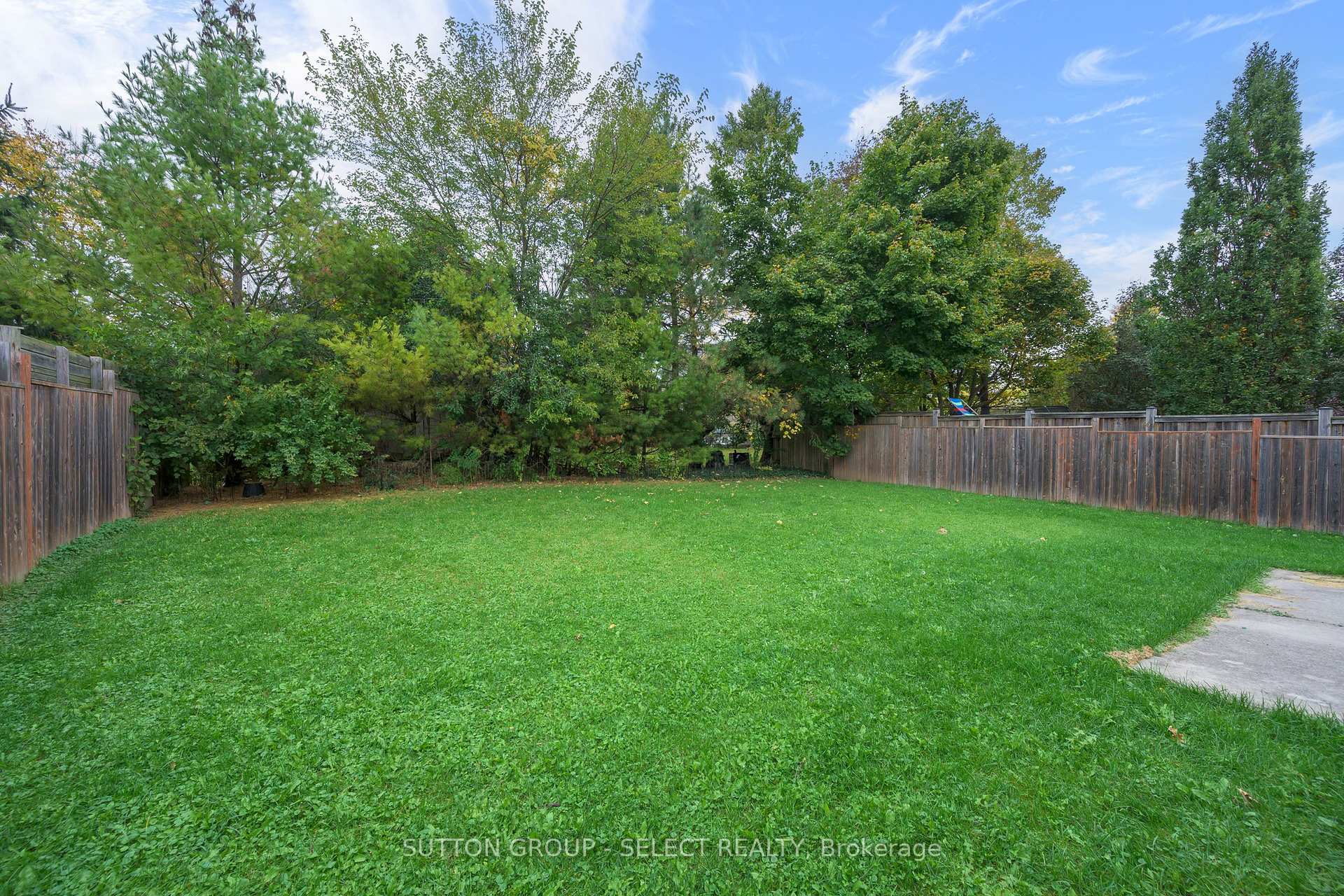 Photo 44 of 744 Hickorystick Key, London, North R — HOMEH