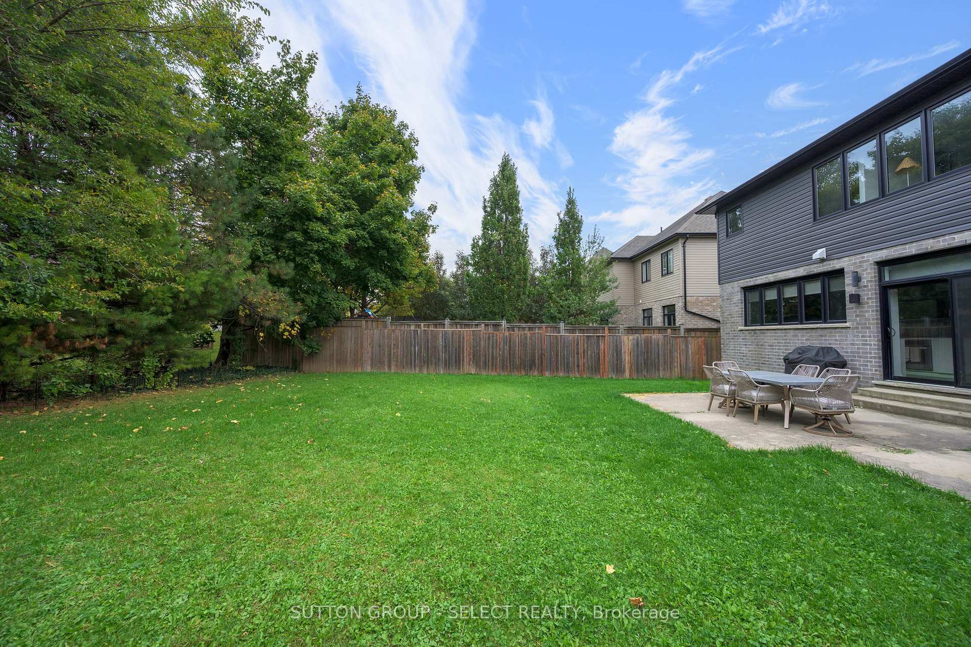 Photo 45 of 744 Hickorystick Key, London, North R — HOMEH