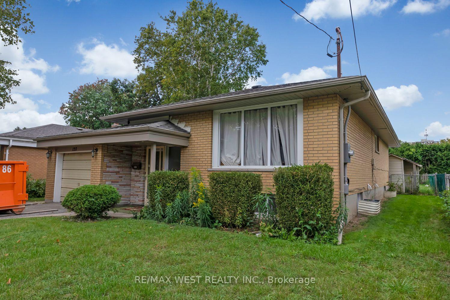 Photo 5 of Unit Basement, 120 Bell Drive, Whitby, Lynde Creek — HOMEH