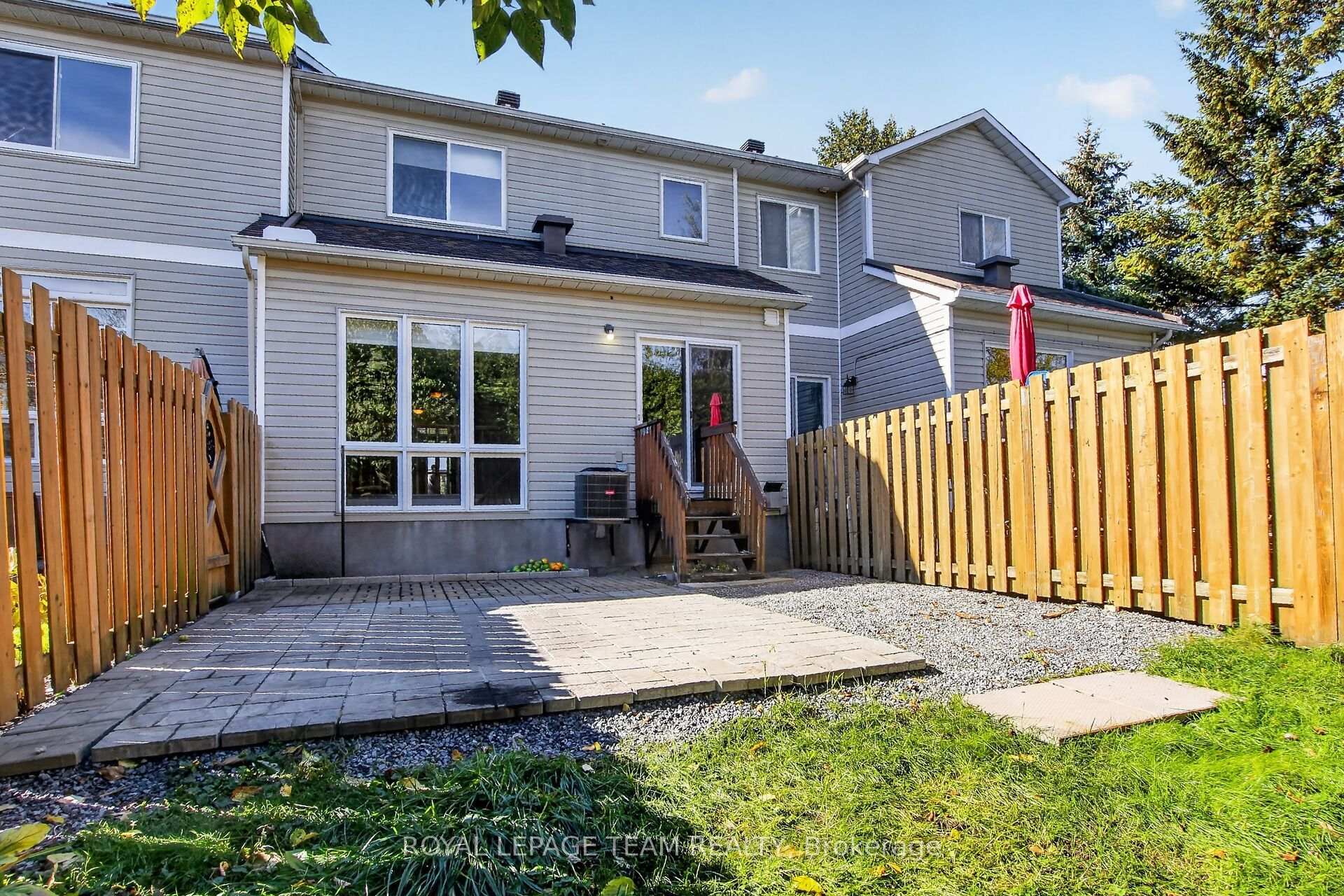 Photo 36 of 3 Chantilly Gate, Ottawa, Stittsville (North) — HOMEH