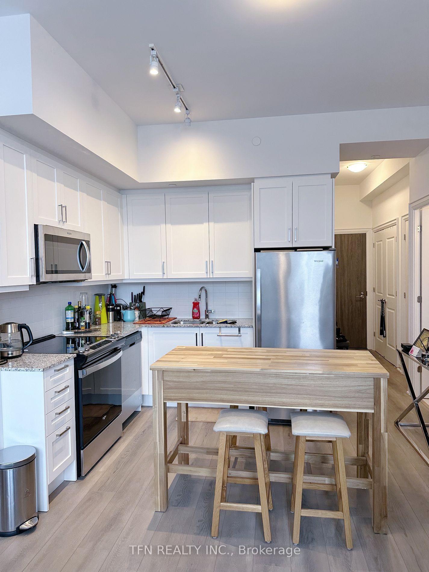 Photo 1 of Unit 207, 20 Gatineau Drive, Vaughan, Beverley Glen — HOMEH