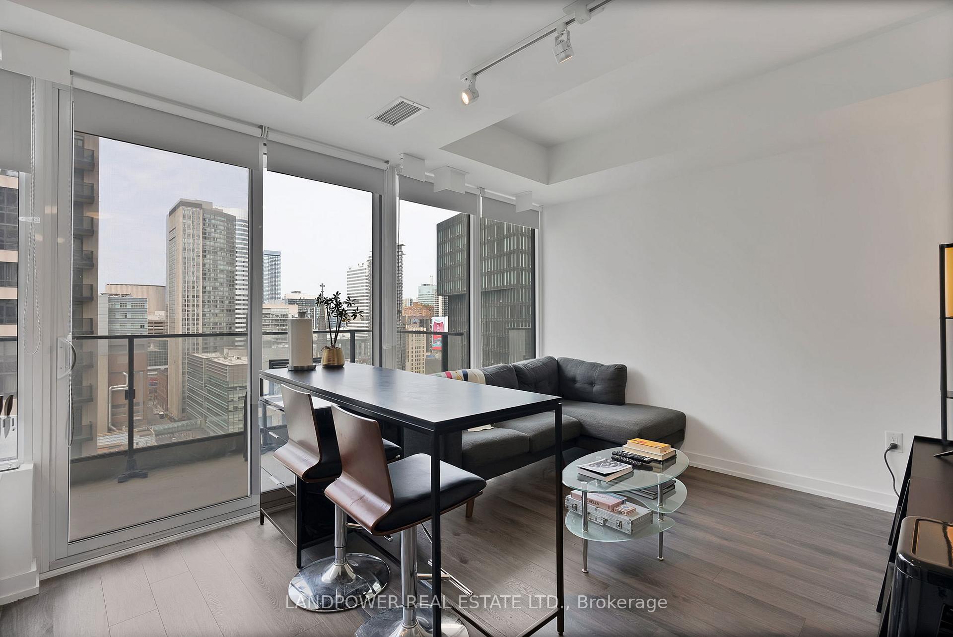 Photo 6 of Unit 2501, 77 Shuter Street, Toronto, Church-Yonge Corridor — HOMEH
