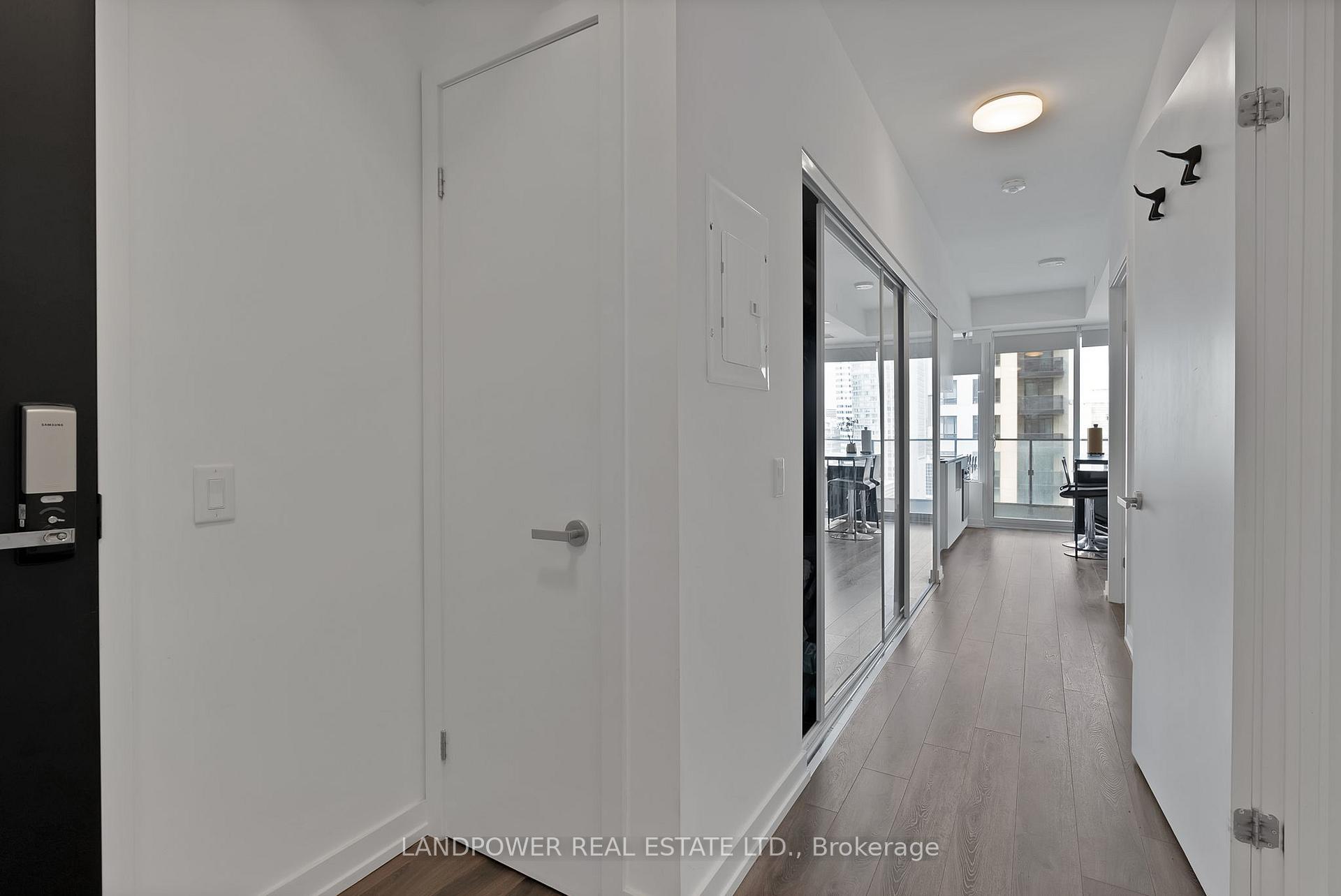 Photo 19 of Unit 2501, 77 Shuter Street, Toronto, Church-Yonge Corridor — HOMEH