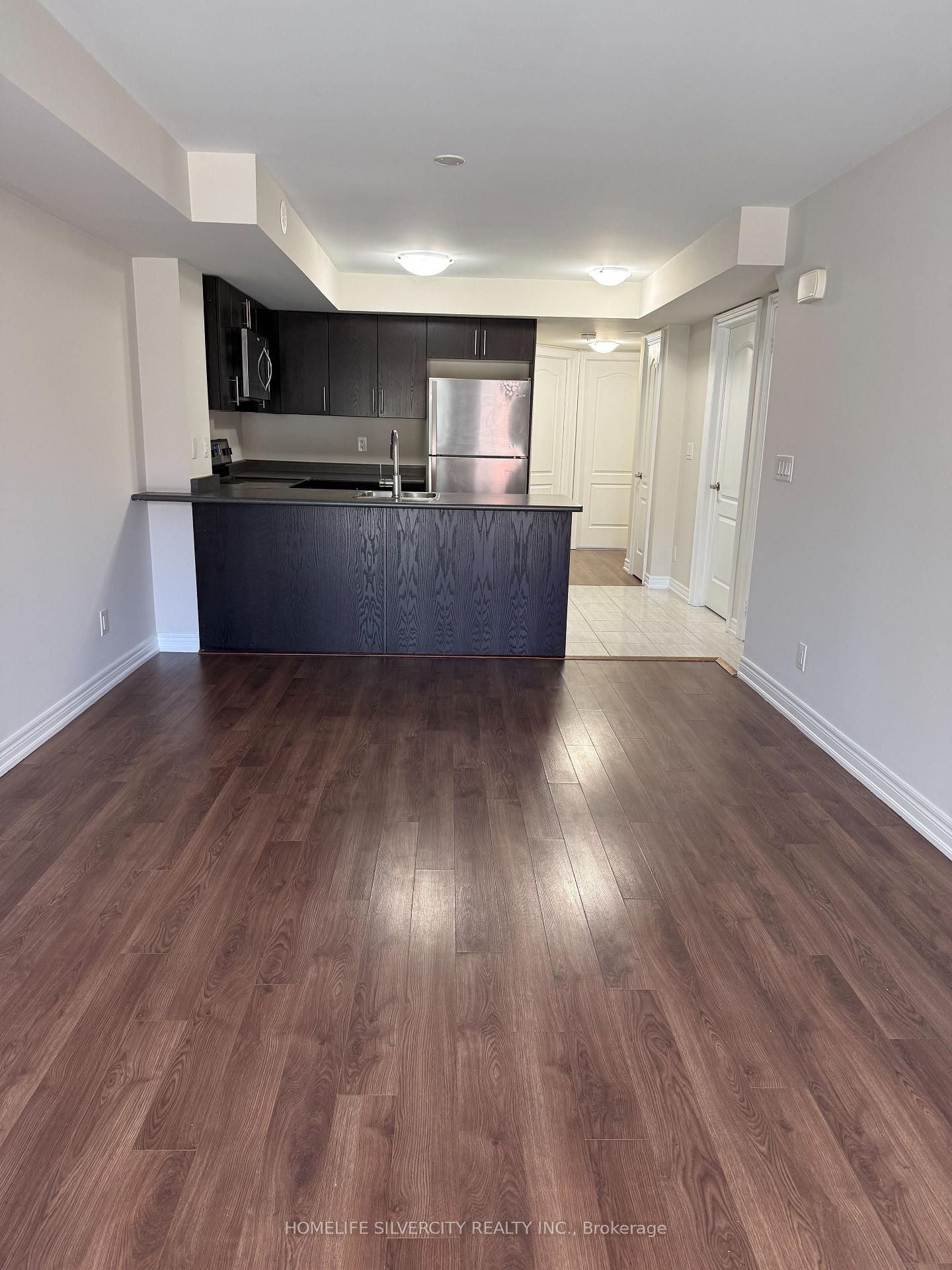 Photo 3 of Unit 114, 2 Dunsheath Way, Markham, Cornell — HOMEH