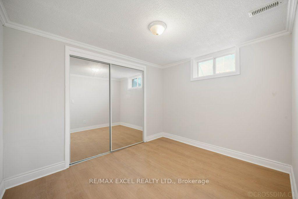 Photo 31 of 65 Wilson Road N, Oshawa, O'Neill — HOMEH