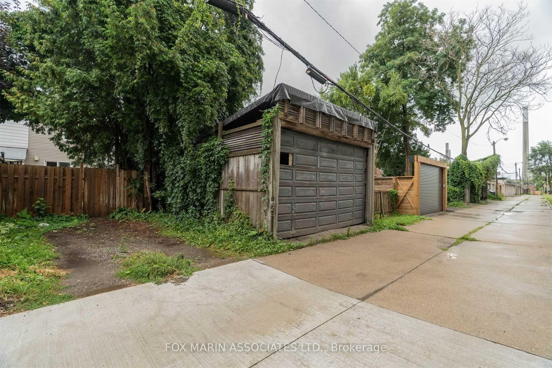Photo 28 of 118 Logan Avenue, Toronto, South Riverdale — HOMEH