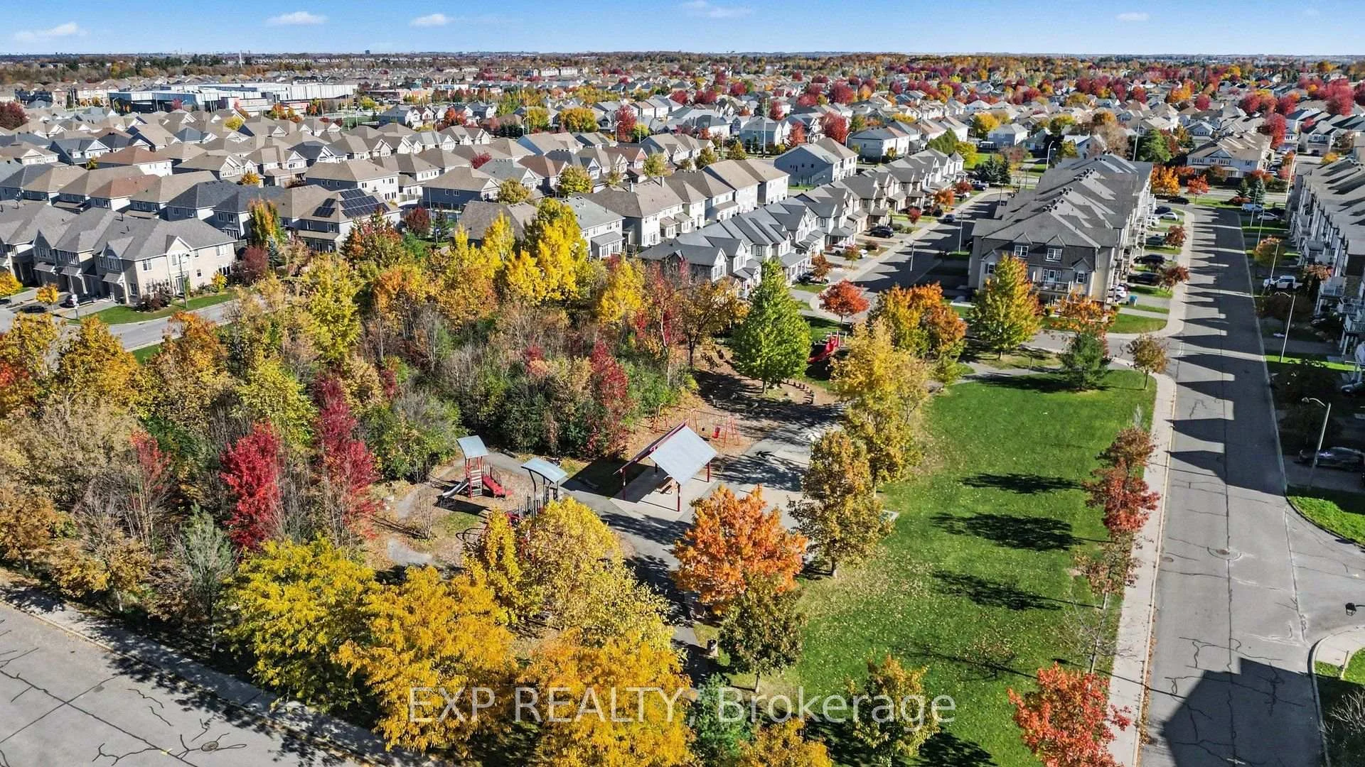 Photo 24 of 364 Sweet Grass Circle, Ottawa, Barrhaven - Half Moon Bay — HOMEH