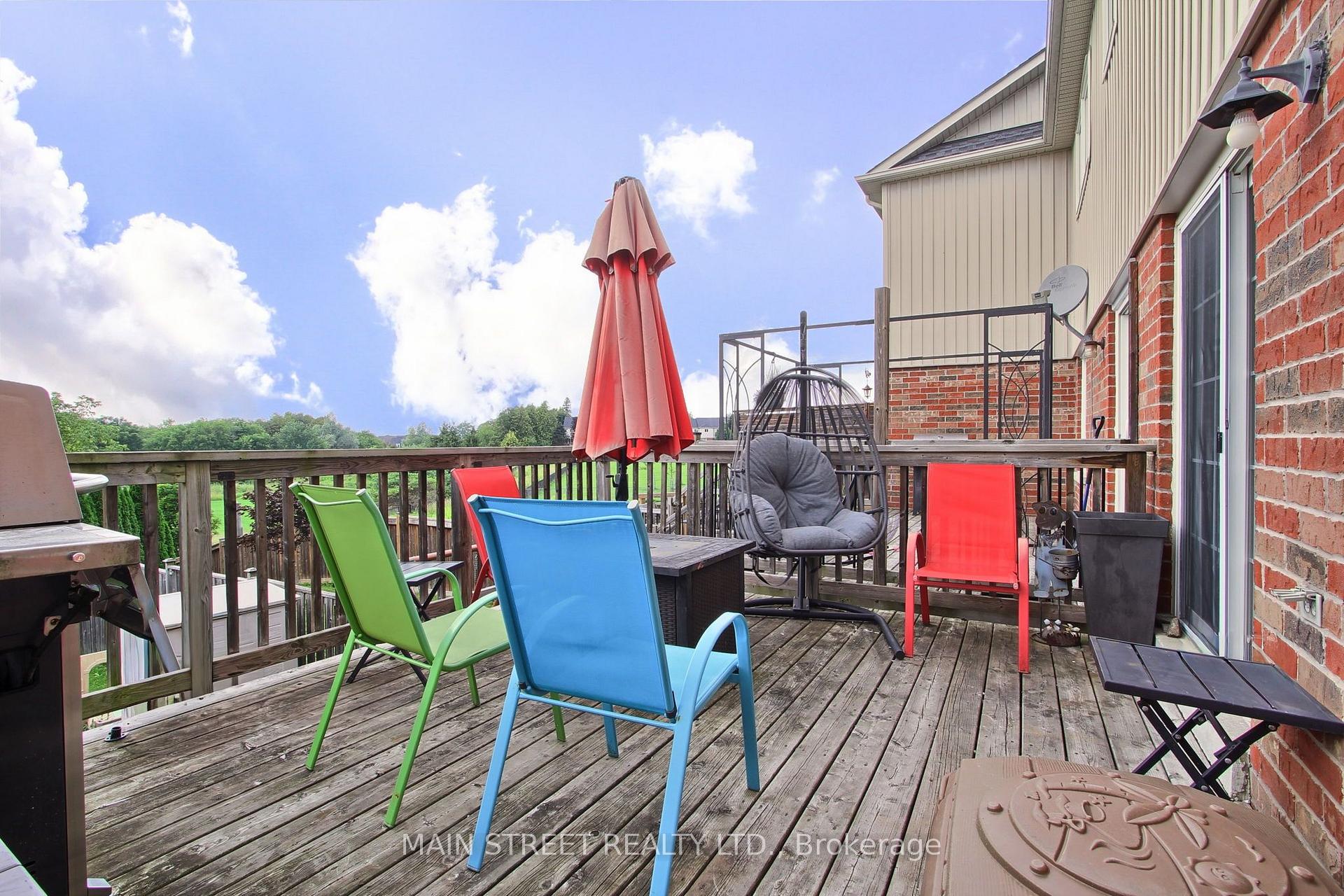 Photo 18 of 117 Hammill Heights, East Gwillimbury, Mt Albert — HOMEH