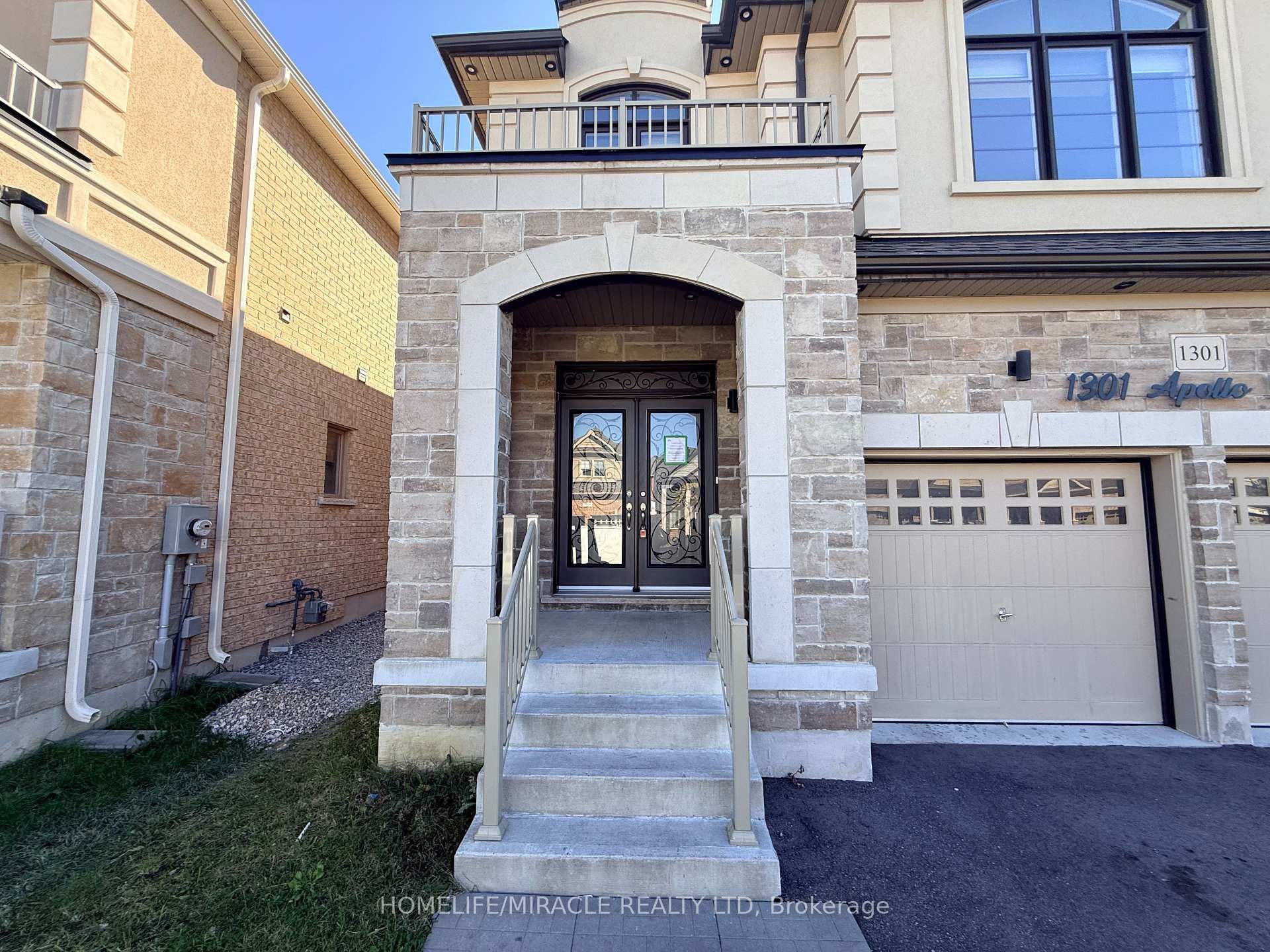 Front of 1301 Apollo Street