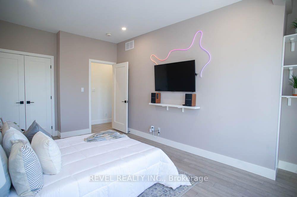 Photo 24 of 4A Harris Avenue, Brantford, Braneida Industrial Park — HOMEH