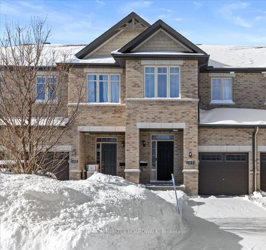 Front of 107 Watchhorn Grove