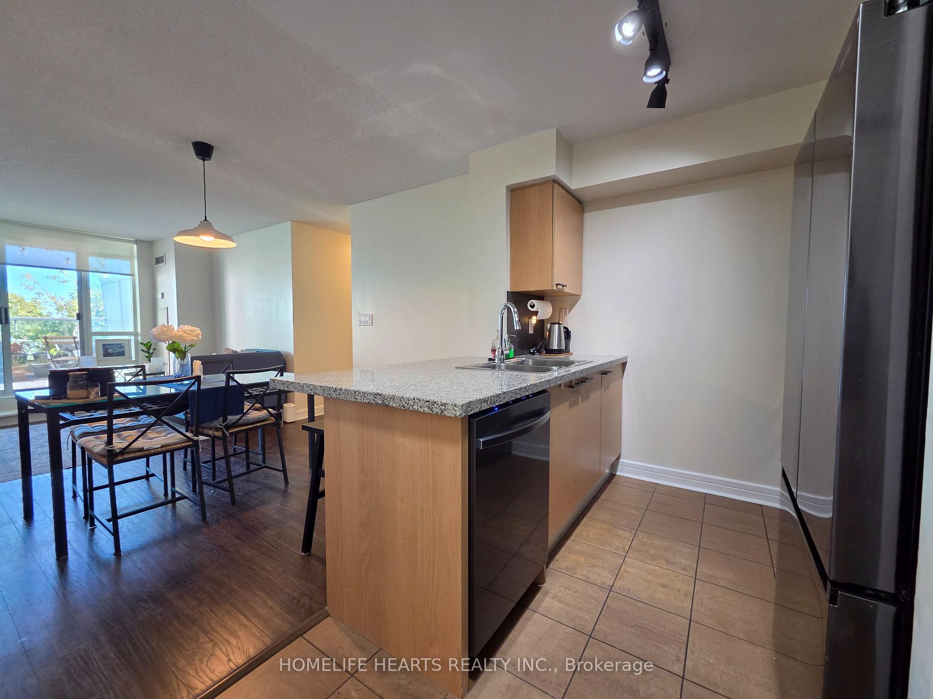 Photo 16 of Unit 210, 18 Harrison Garden Boulevard, North York, Willowdale East — HOMEH