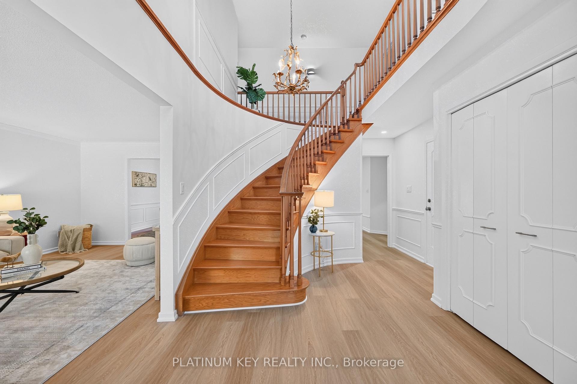 Photo 4 of 723 Cranbrook Road, London, South M — HOMEH