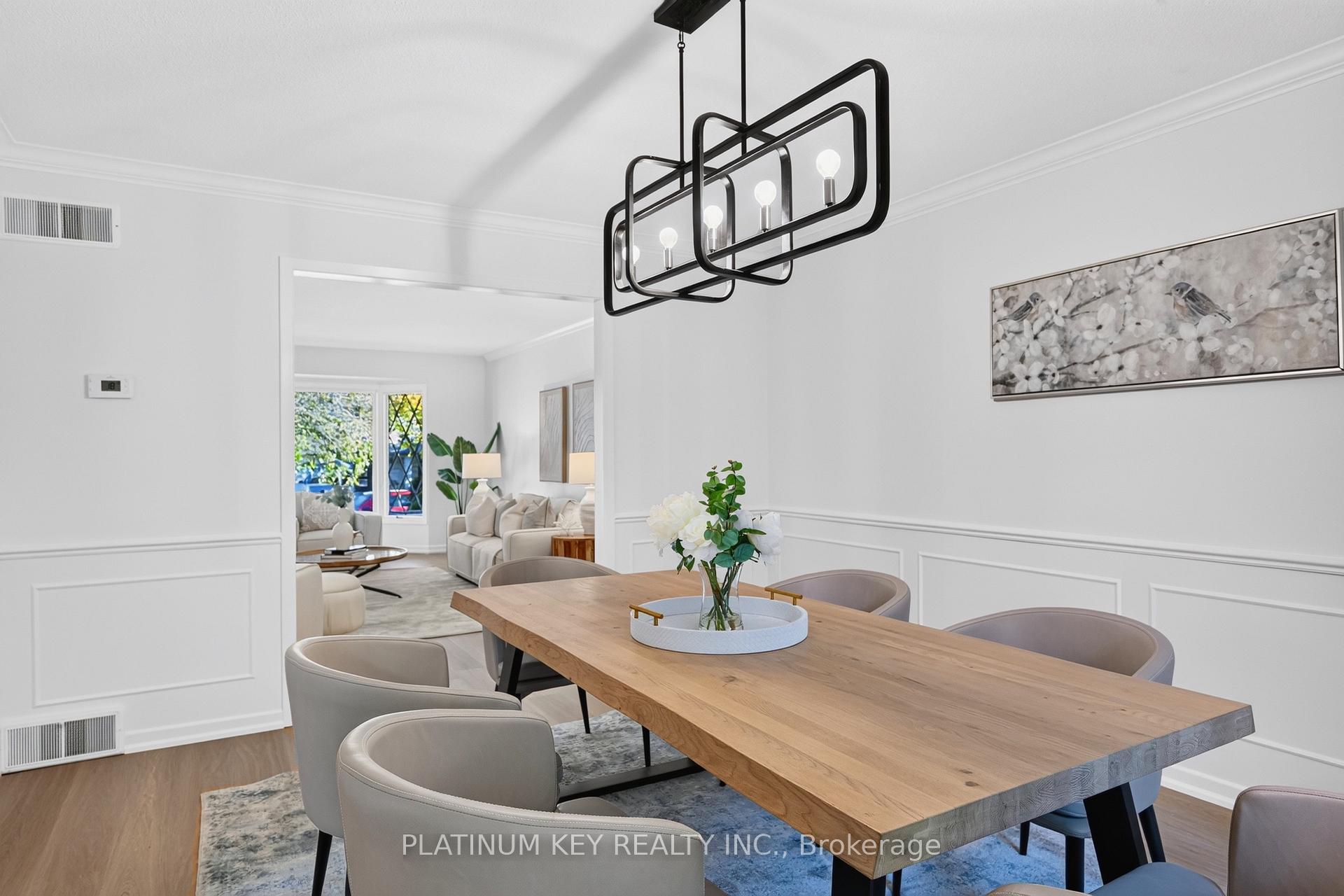 Photo 10 of 723 Cranbrook Road, London, South M — HOMEH