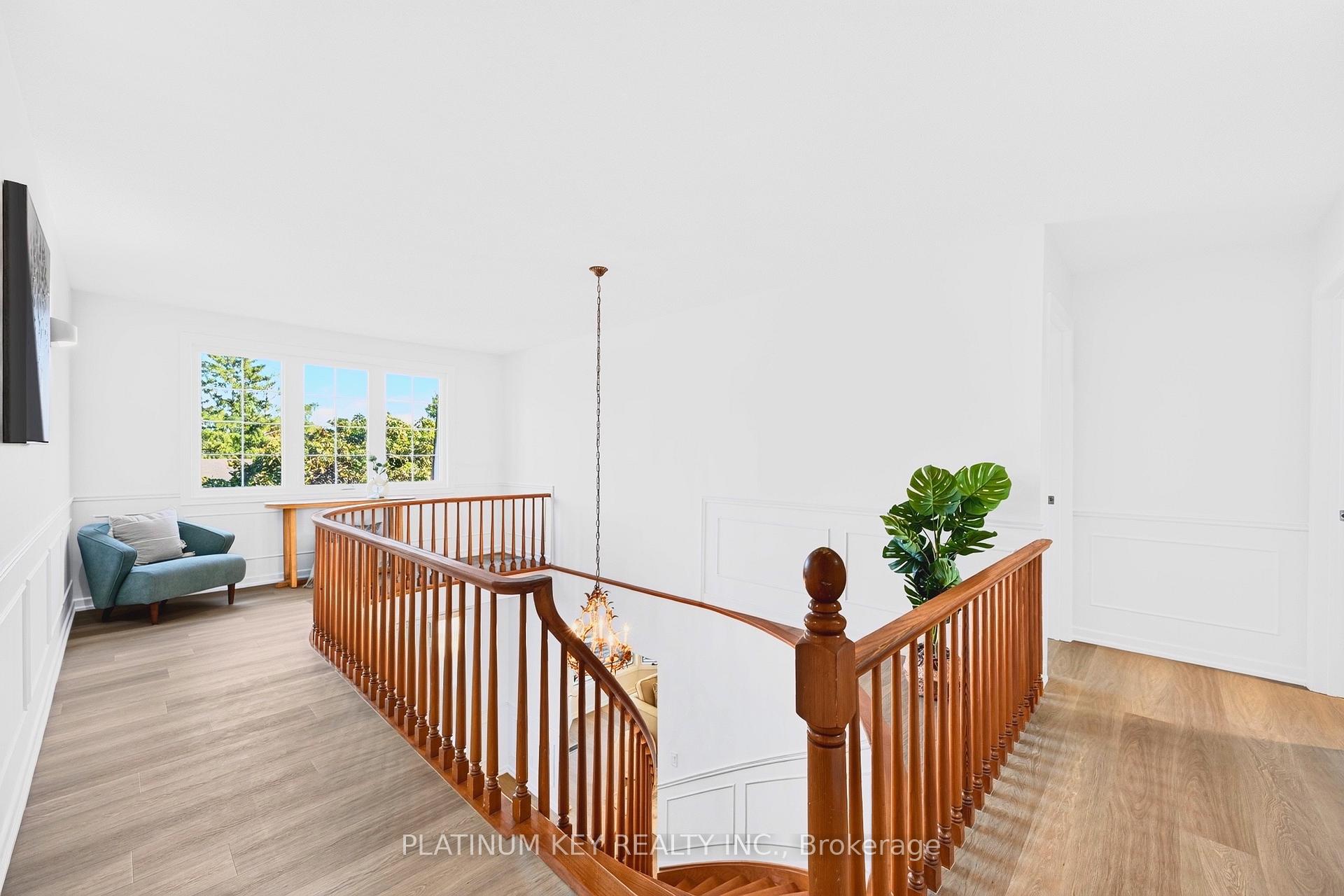 Photo 22 of 723 Cranbrook Road, London, South M — HOMEH