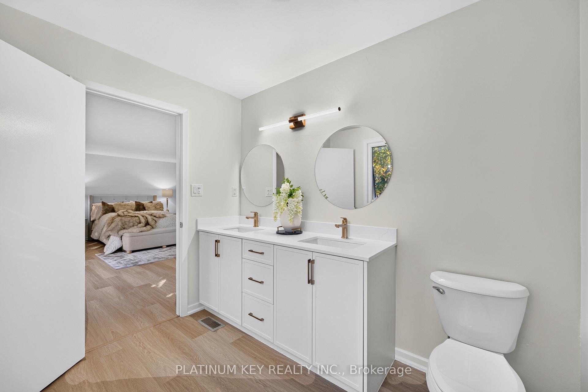 Photo 26 of 723 Cranbrook Road, London, South M — HOMEH