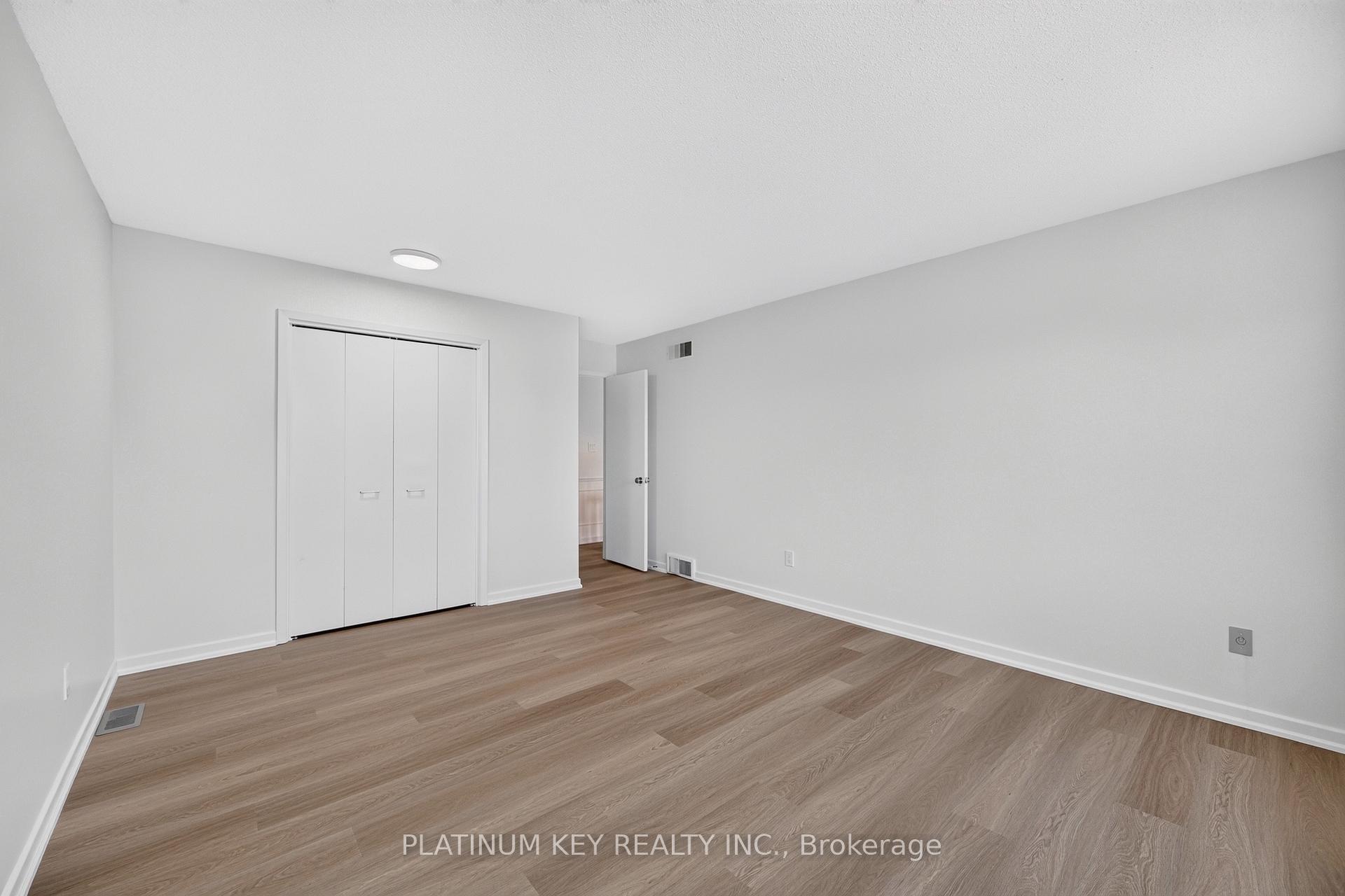 Photo 28 of 723 Cranbrook Road, London, South M — HOMEH