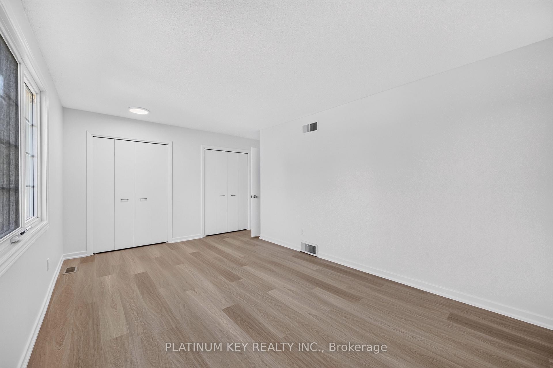 Photo 32 of 723 Cranbrook Road, London, South M — HOMEH