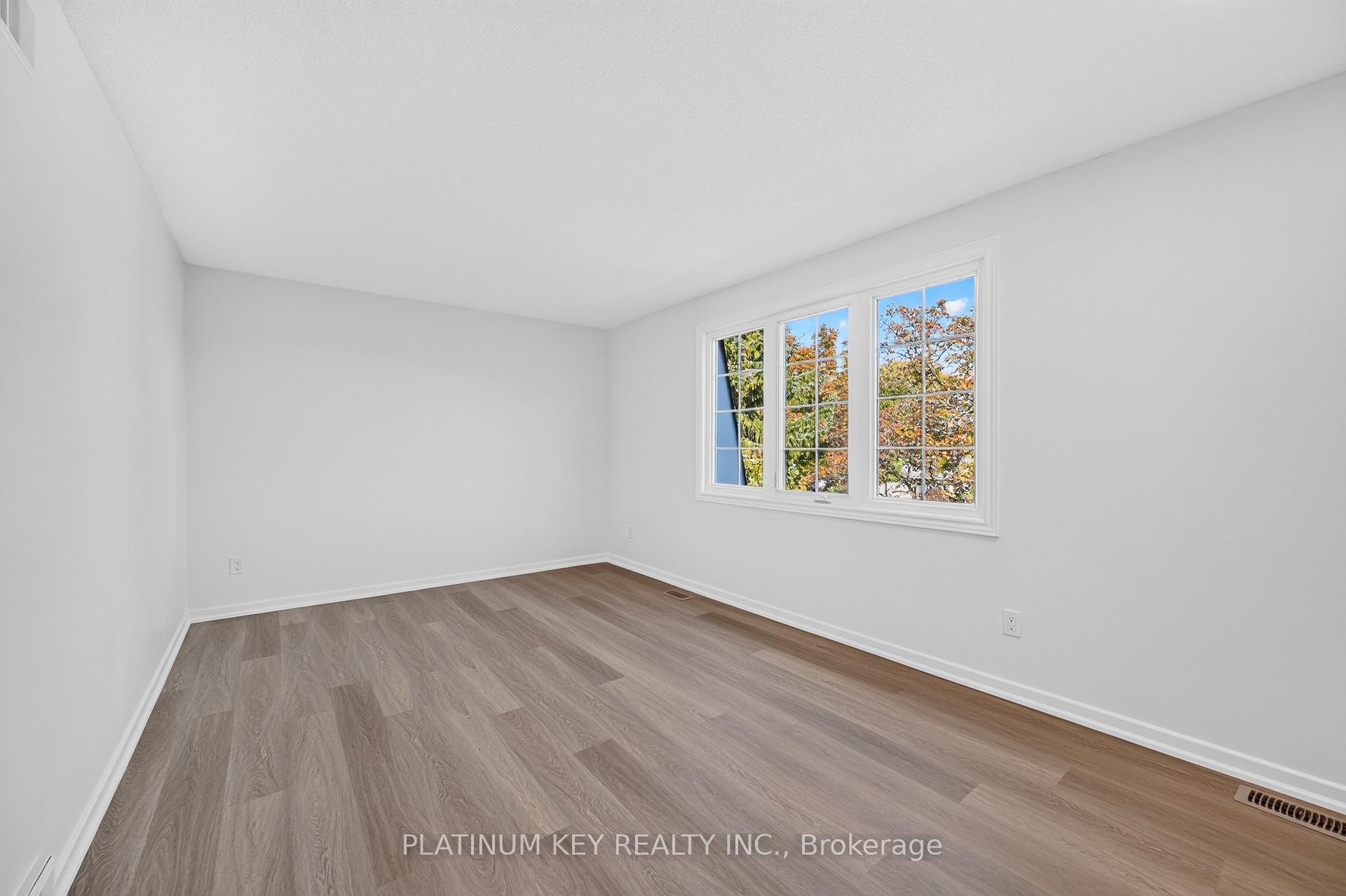 Photo 33 of 723 Cranbrook Road, London, South M — HOMEH