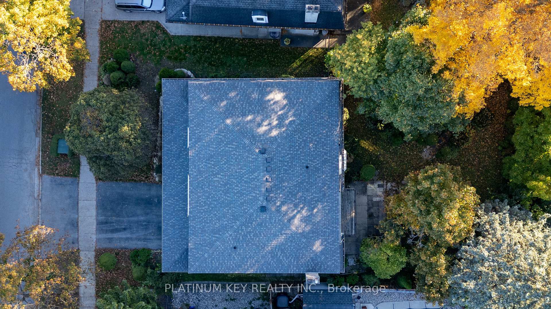 Photo 47 of 723 Cranbrook Road, London, South M — HOMEH