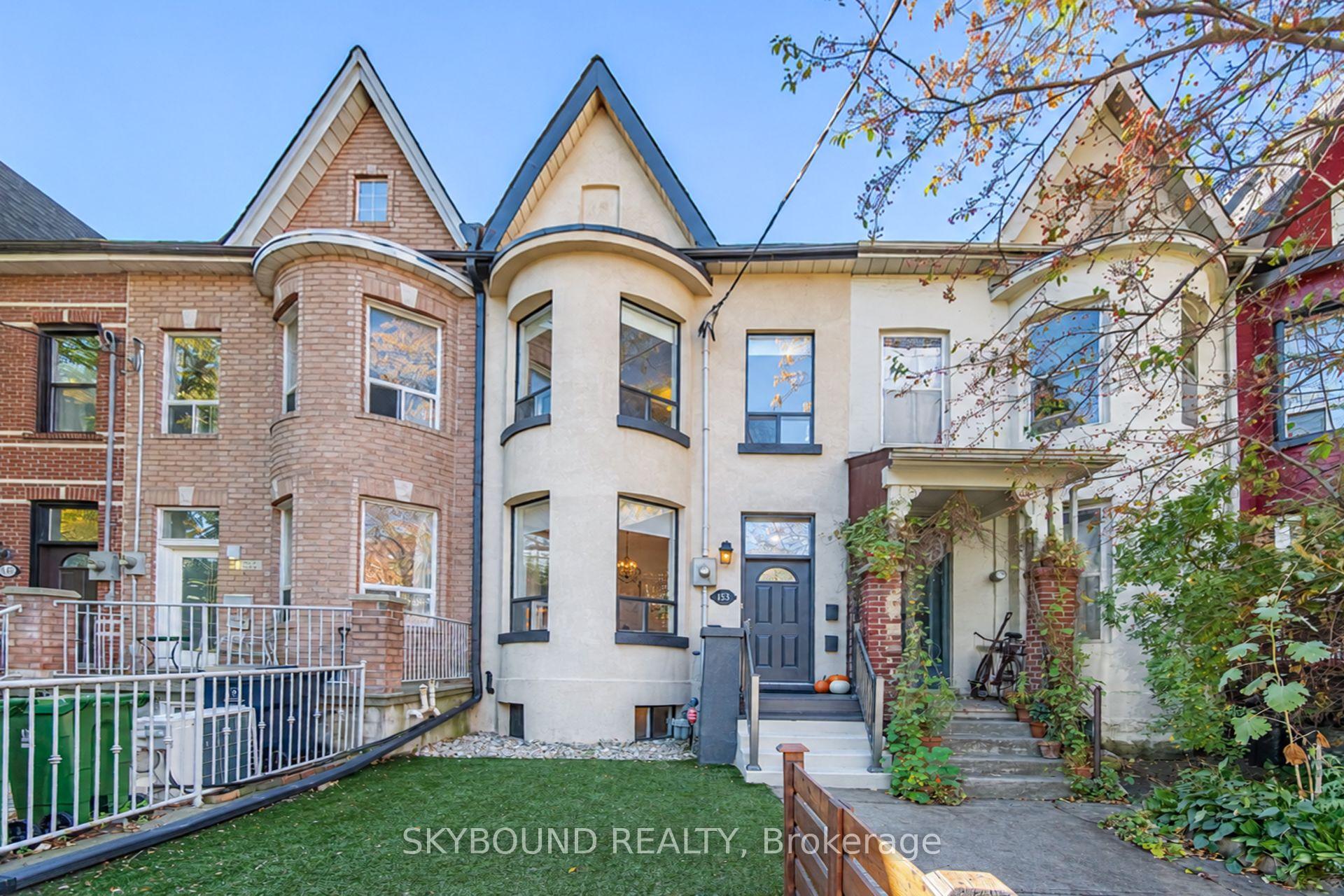 Photo 1 of 155 Niagara Street, Toronto, Niagara — HOMEH