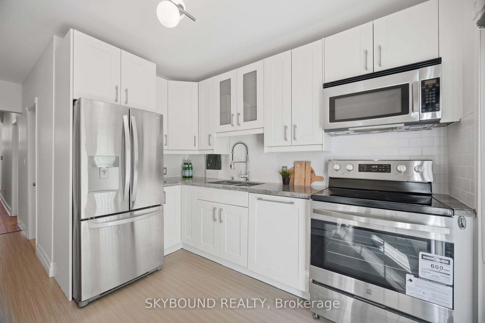 Photo 14 of 155 Niagara Street, Toronto, Niagara — HOMEH