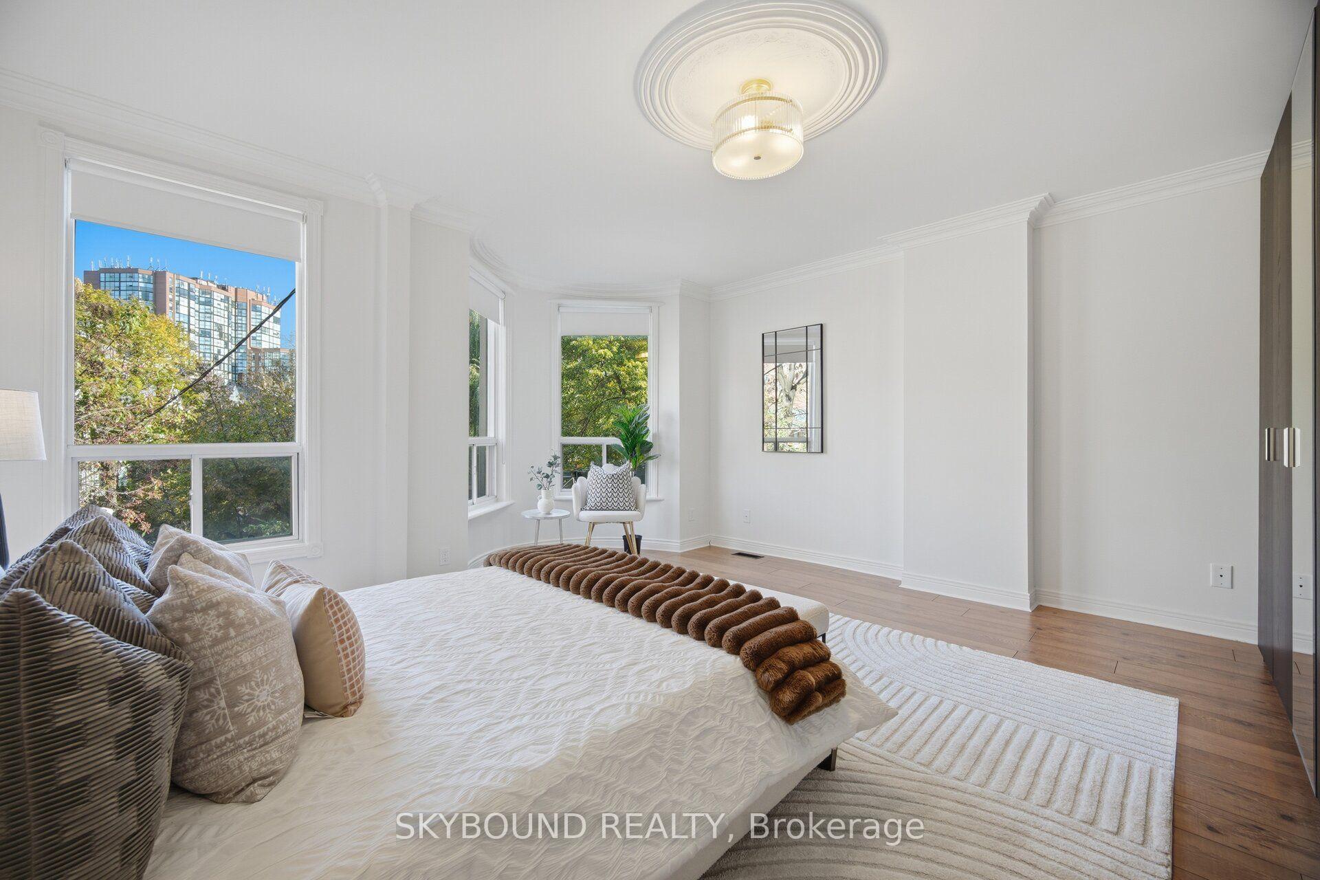 Photo 23 of 155 Niagara Street, Toronto, Niagara — HOMEH