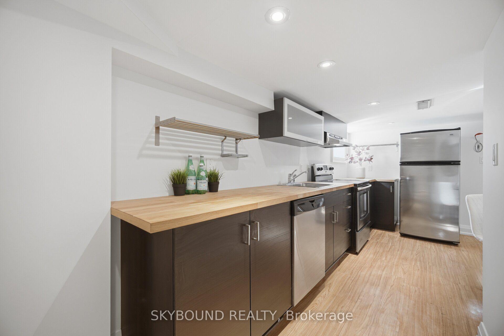 Photo 37 of 155 Niagara Street, Toronto, Niagara — HOMEH