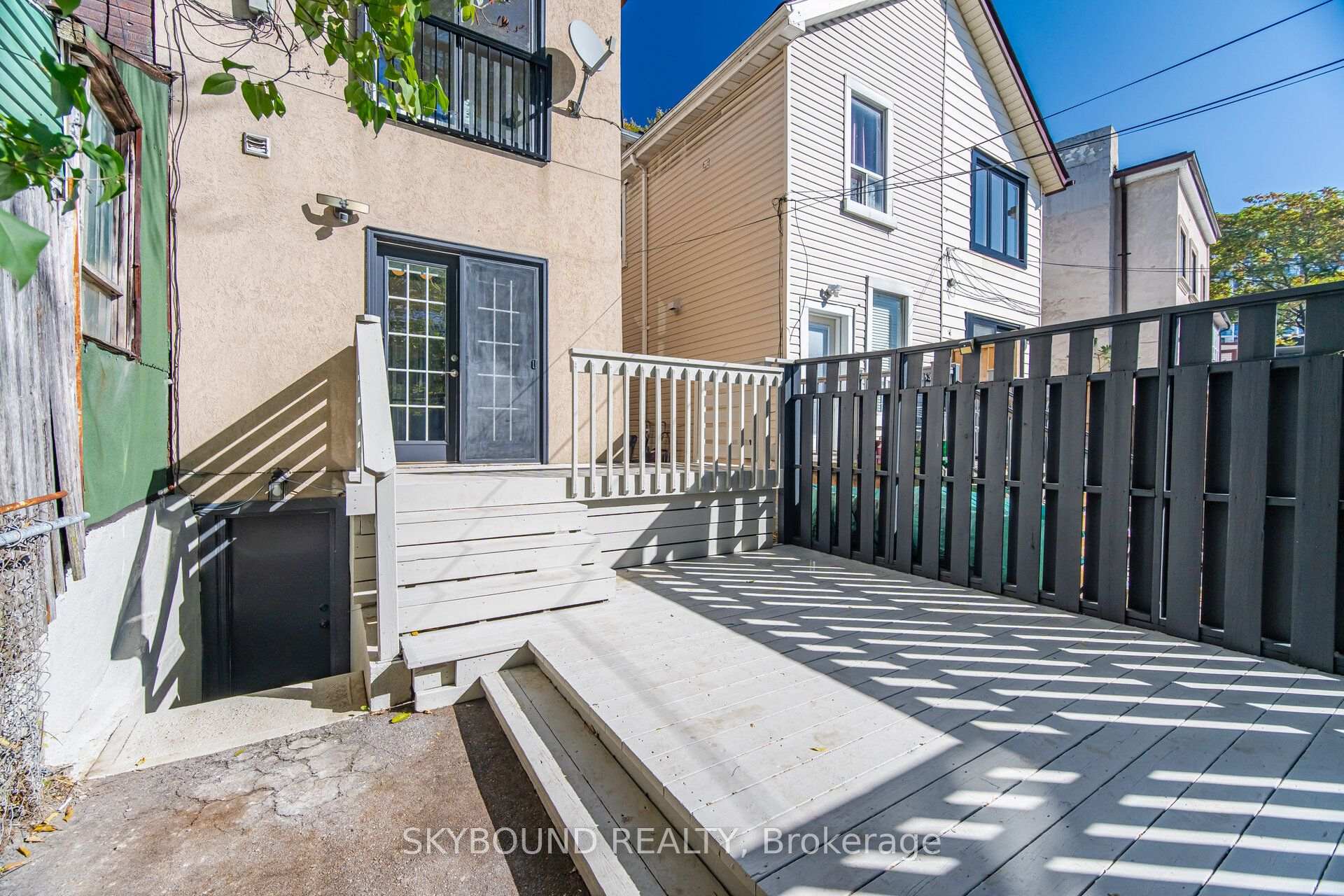 Photo 47 of 155 Niagara Street, Toronto, Niagara — HOMEH
