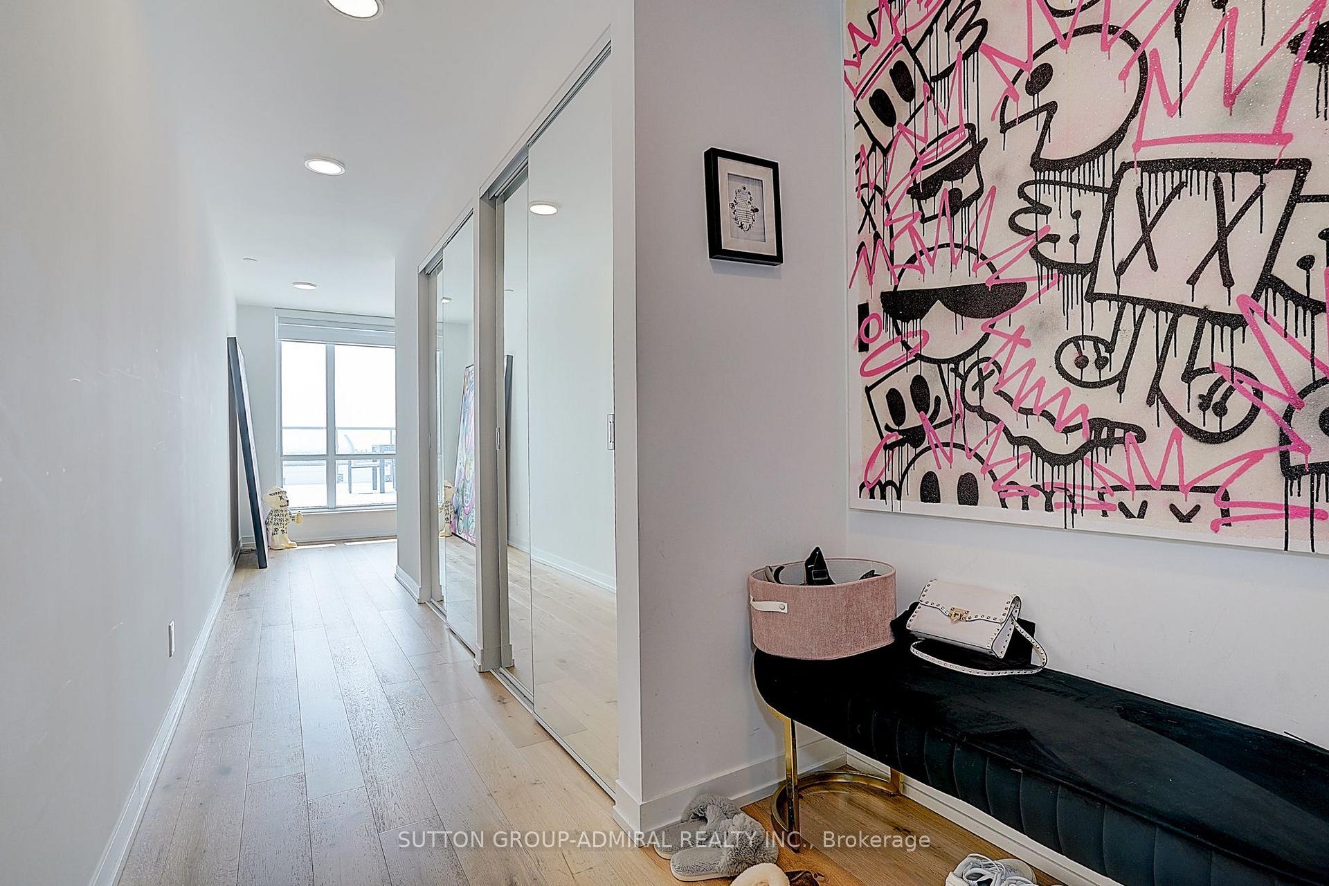 Photo 3 of Unit 712, 8 Beverley Glen Boulevard, Vaughan, Beverley Glen — HOMEH