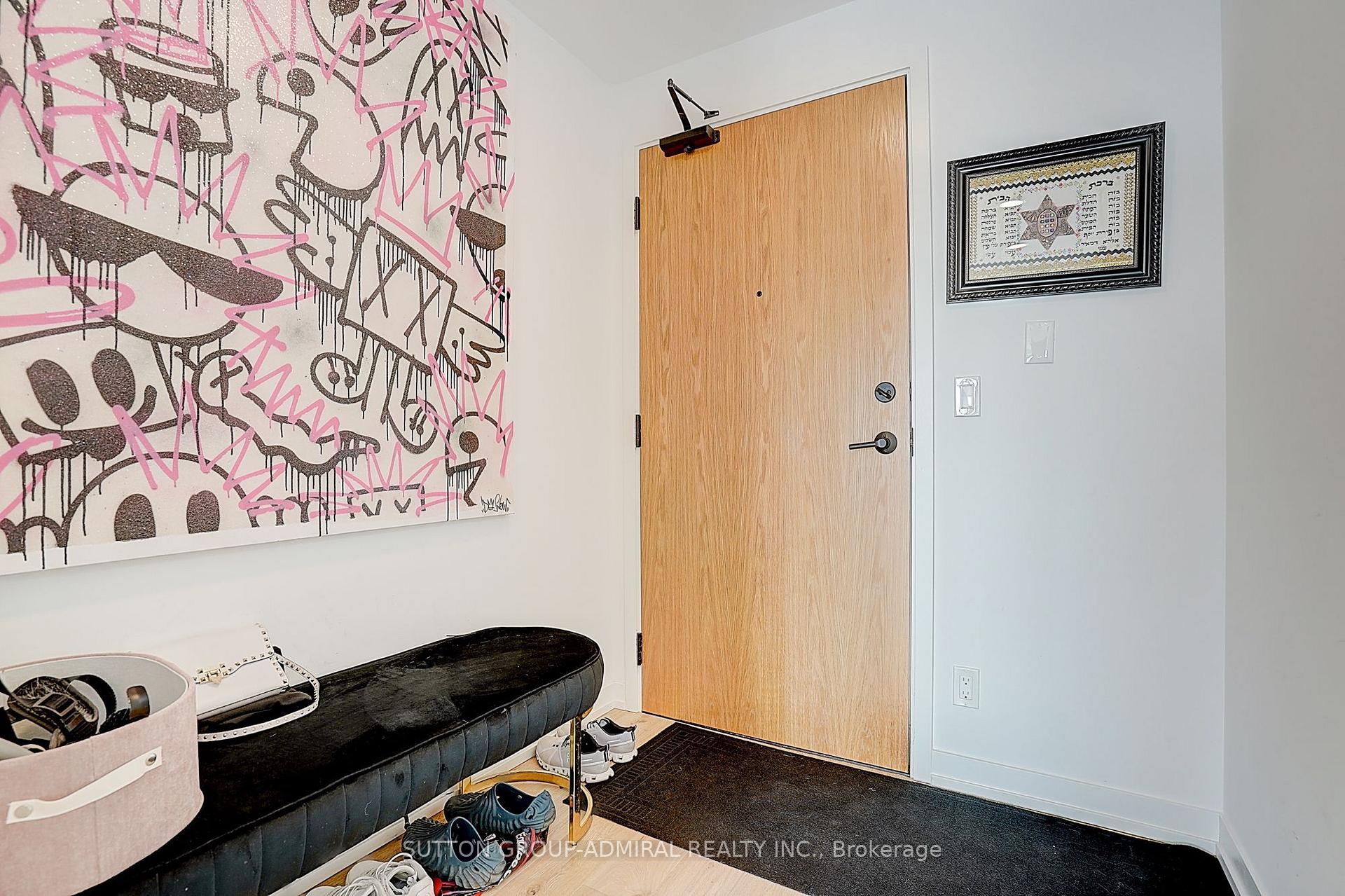 Photo 4 of Unit 712, 8 Beverley Glen Boulevard, Vaughan, Beverley Glen — HOMEH