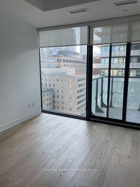 Photo 6 of Unit 913, 185 Roehampton Avenue, Toronto, Mount Pleasant West — HOMEH