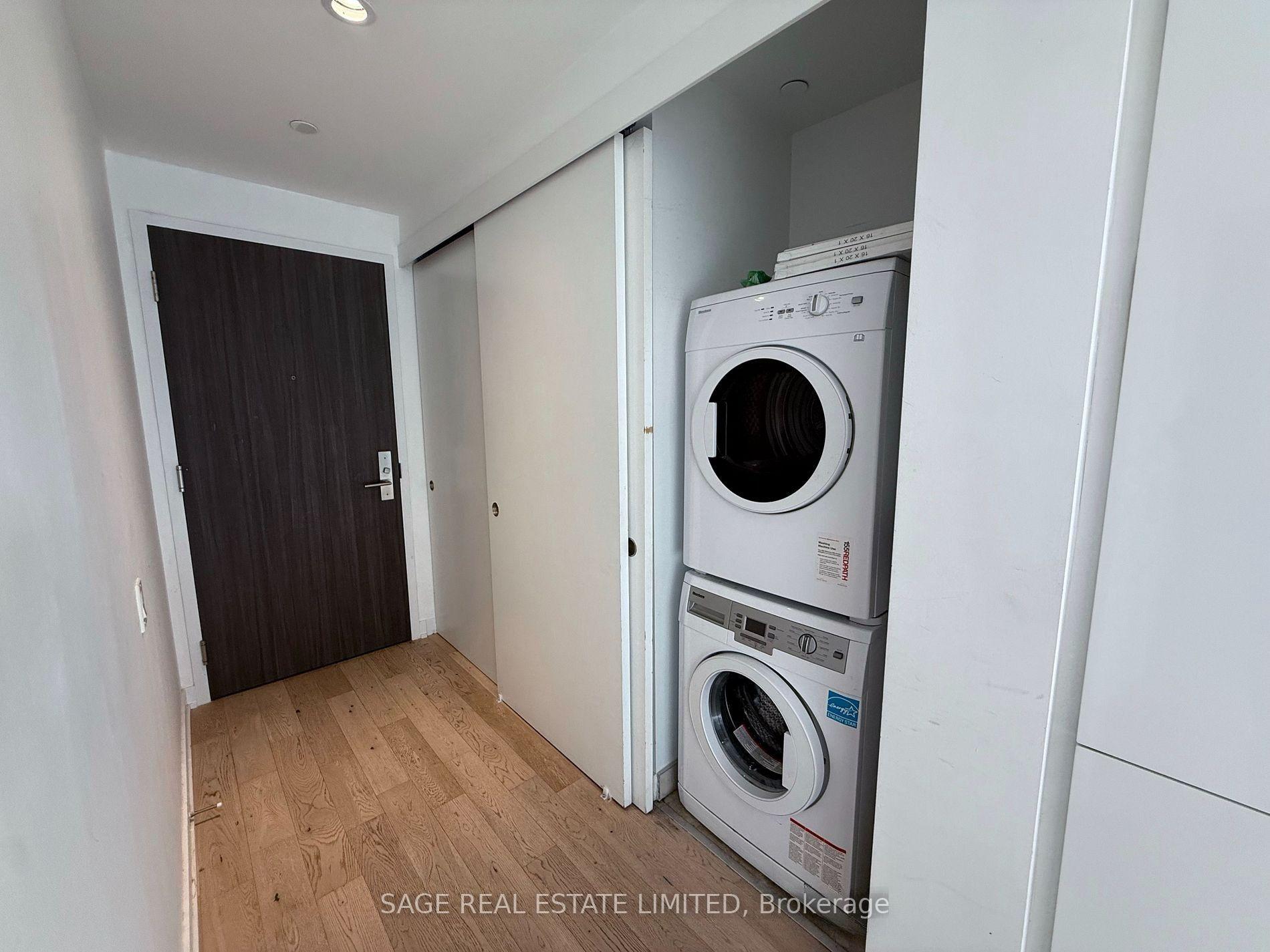 Photo 9 of Unit 913, 185 Roehampton Avenue, Toronto, Mount Pleasant West — HOMEH