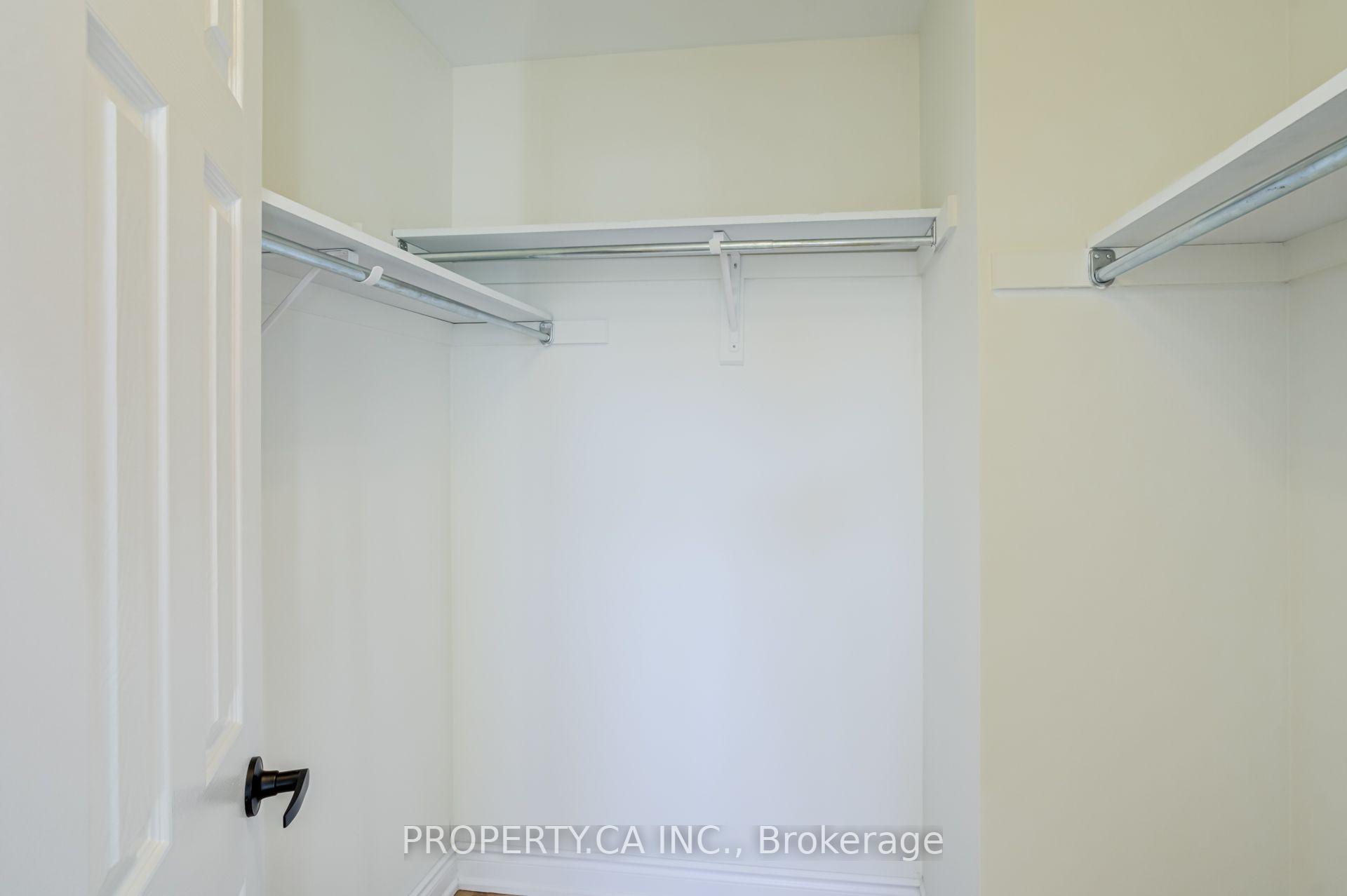 Photo 30 of 131 Giotto Crescent, Vaughan, Maple — HOMEH