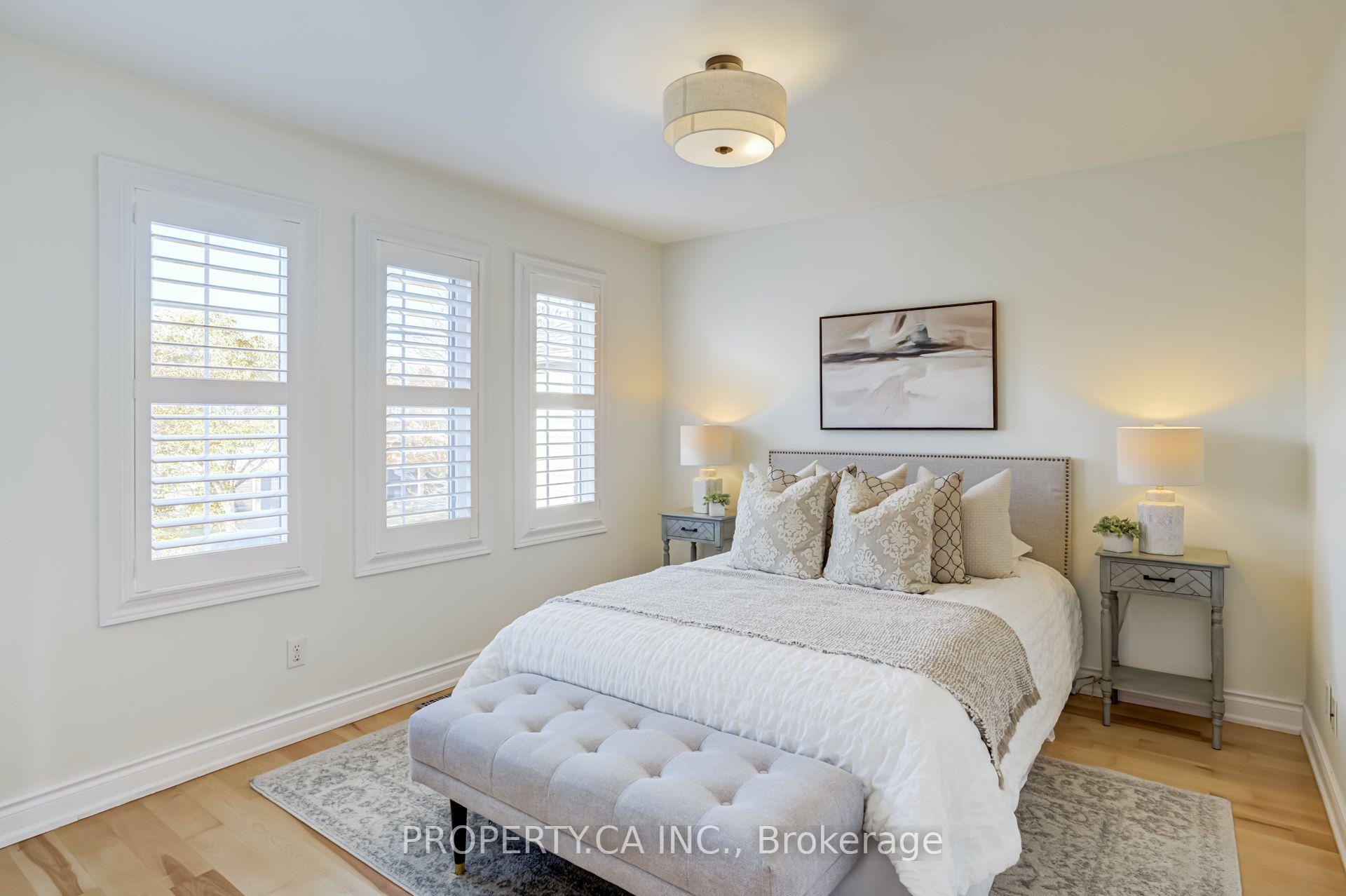 Photo 31 of 131 Giotto Crescent, Vaughan, Maple — HOMEH