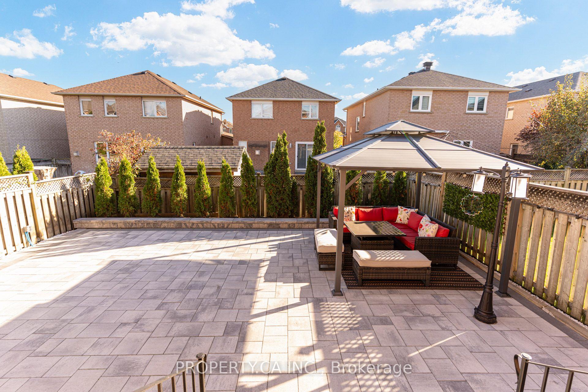 Photo 44 of 131 Giotto Crescent, Vaughan, Maple — HOMEH