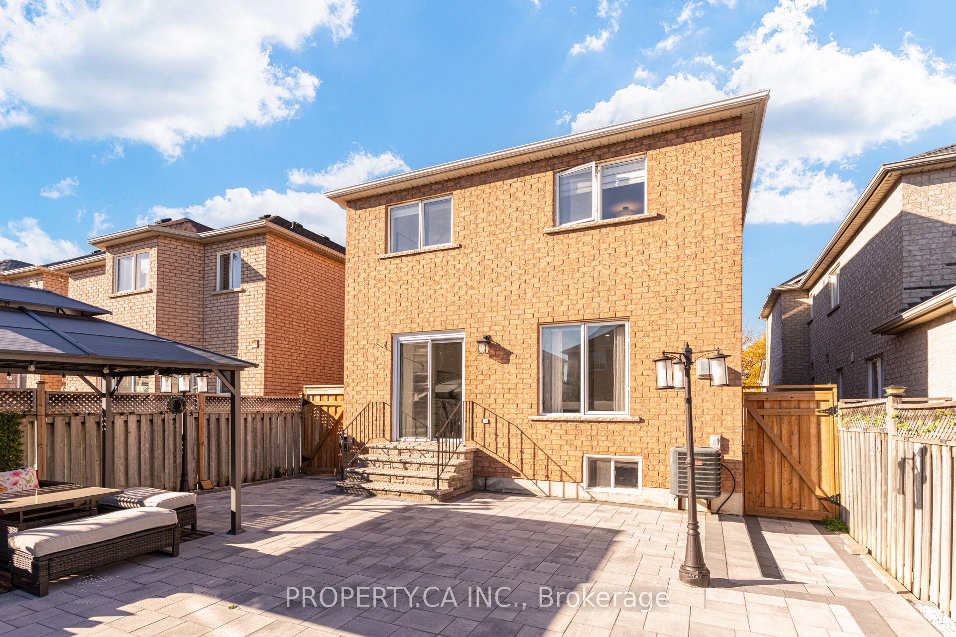Photo 49 of 131 Giotto Crescent, Vaughan, Maple — HOMEH