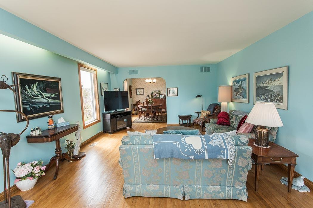 Photo 3 of 1173 Richards Street, St. Joseph — HOMEH