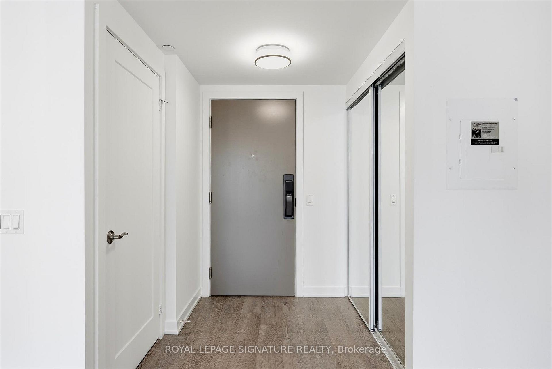 Photo 17 of Unit 2004, 10 York Street, Toronto, Waterfront Communities — HOMEH